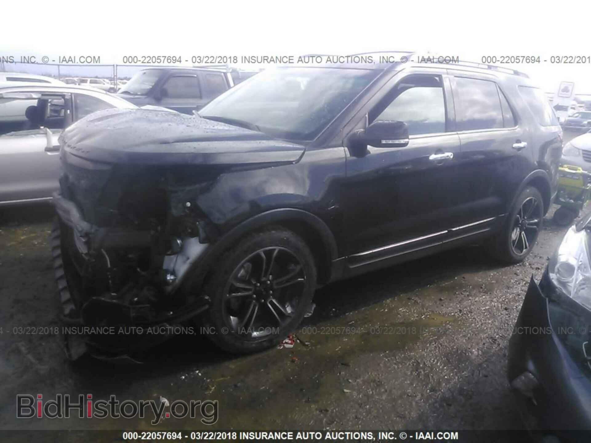 2014 Ford Explorer - VIN: 1FM5K8GT5EGB53739 - Photo 2