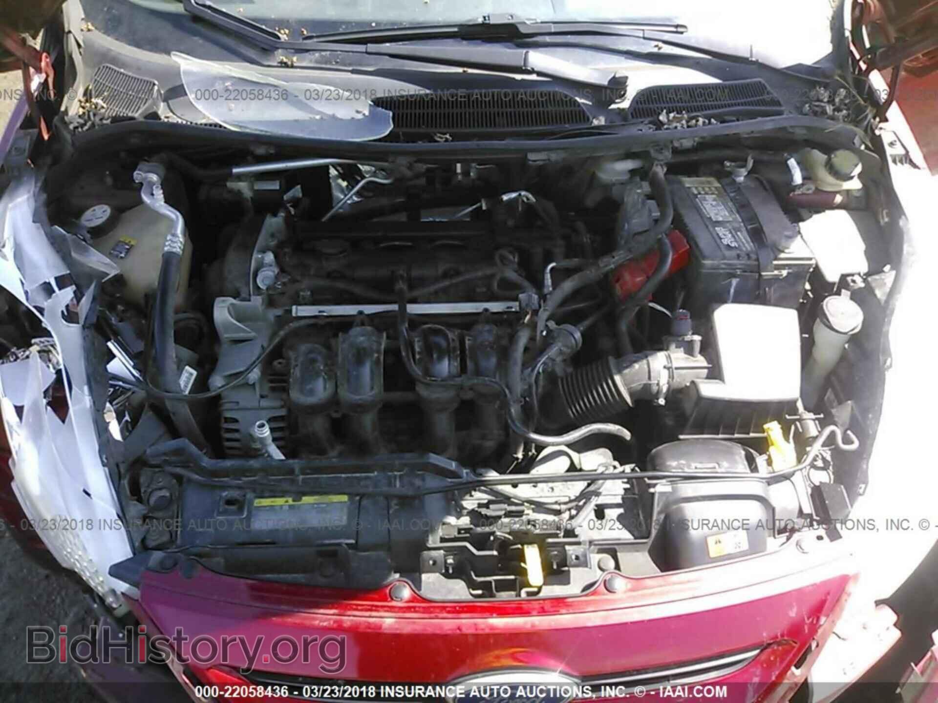 2011 Ford Fiesta - VIN: 3FADP4EJ8BM132175 - Photo 10