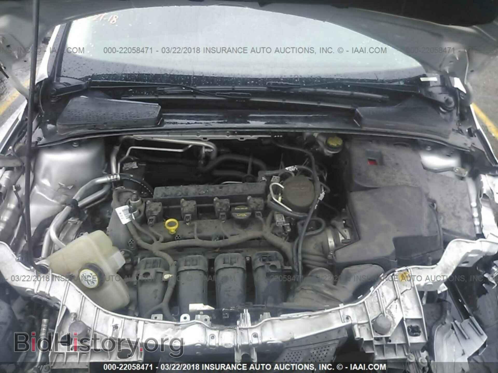 2012 Ford Focus - VIN: 1FAHP3F21CL295479 - Photo 10