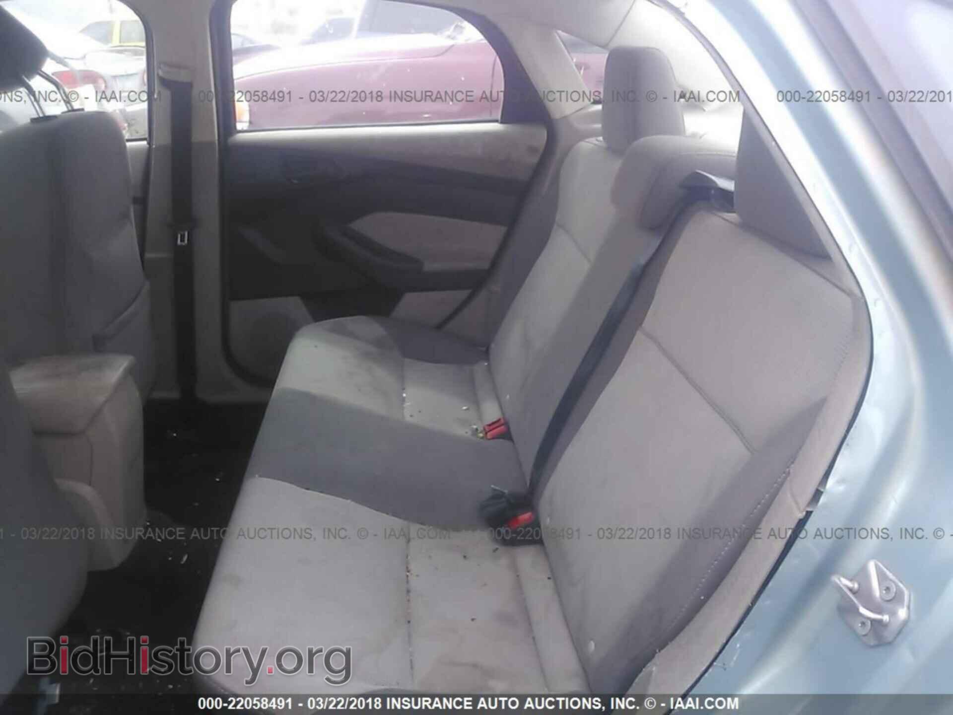 2012 Ford Focus - VIN: 1FAHP3F22CL343085 - Photo 8