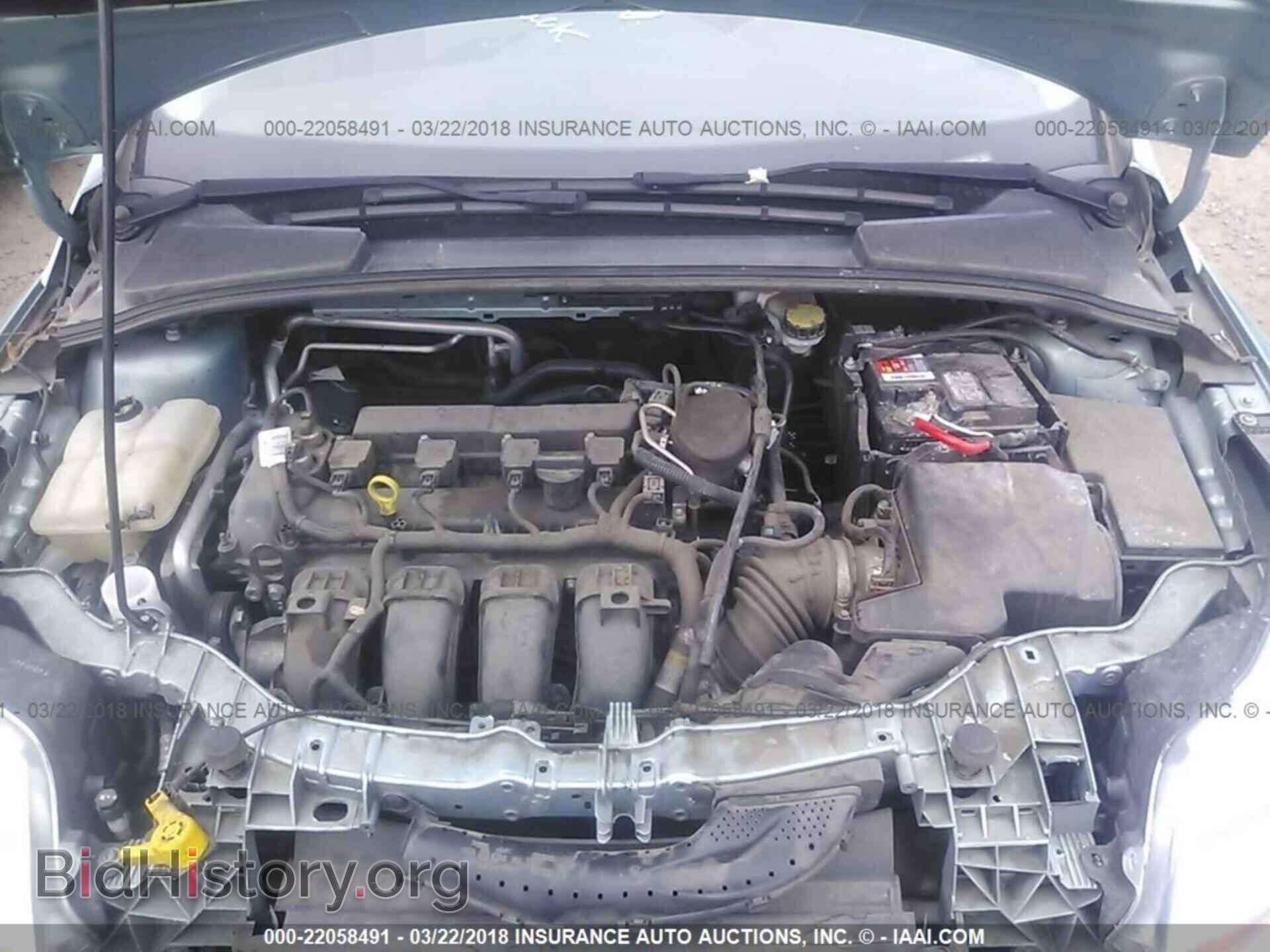 2012 Ford Focus - VIN: 1FAHP3F22CL343085 - Photo 10