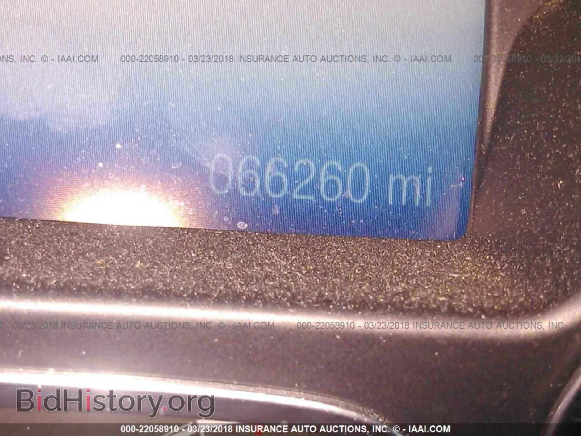 2012 Ford Focus - VIN: 1FAHP3N24CL323275 - Photo 7