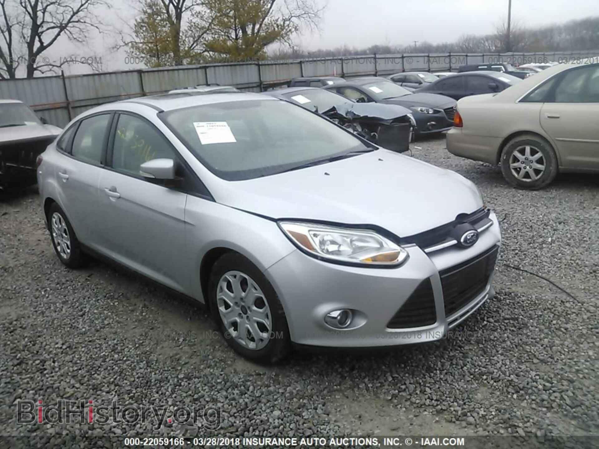 Photo 1FAHP3F23CL463851 - Ford Focus 2012