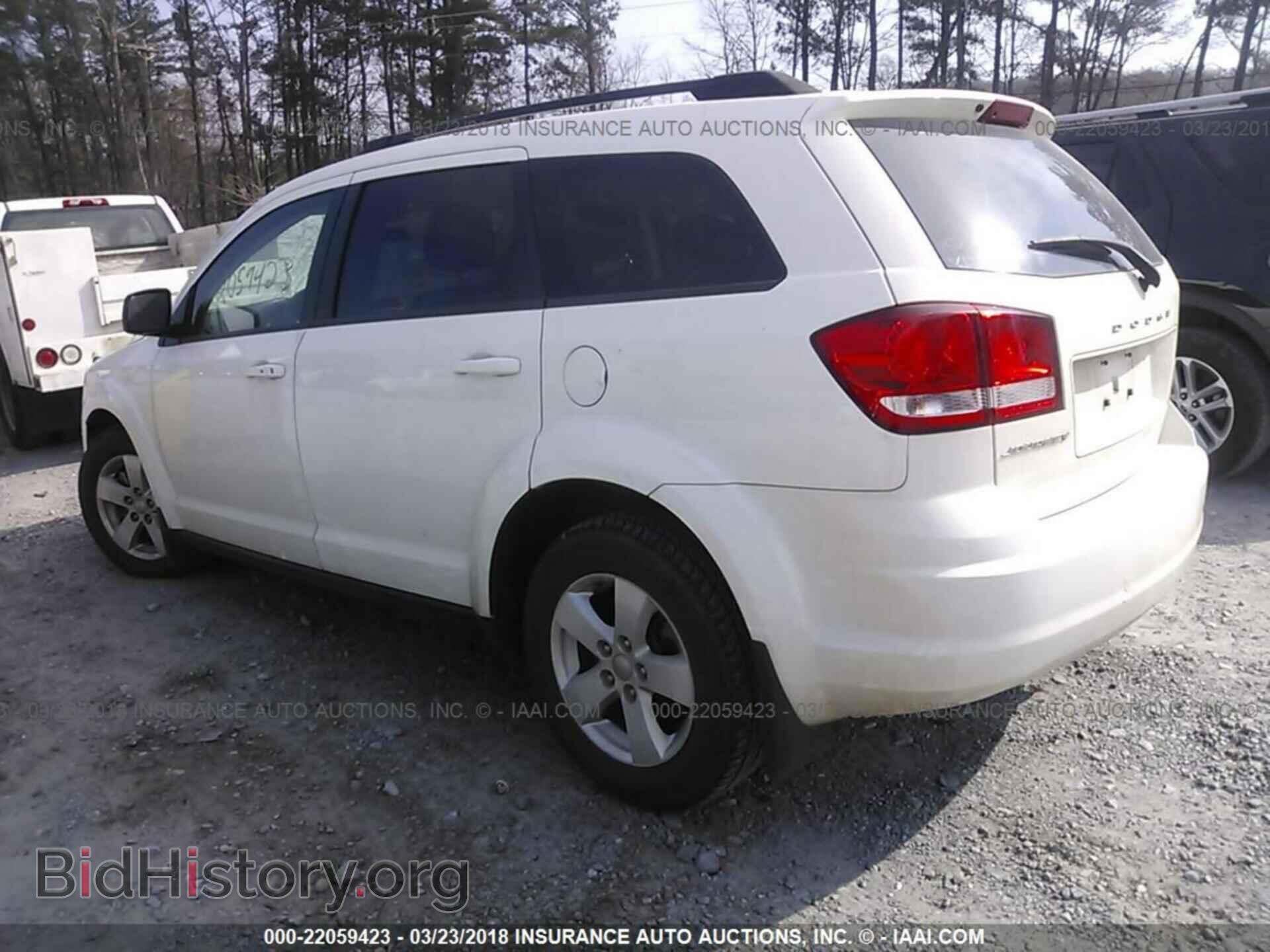 2015 Dodge Journey - VIN: 3C4PDCAB6FT570035 - Photo 3