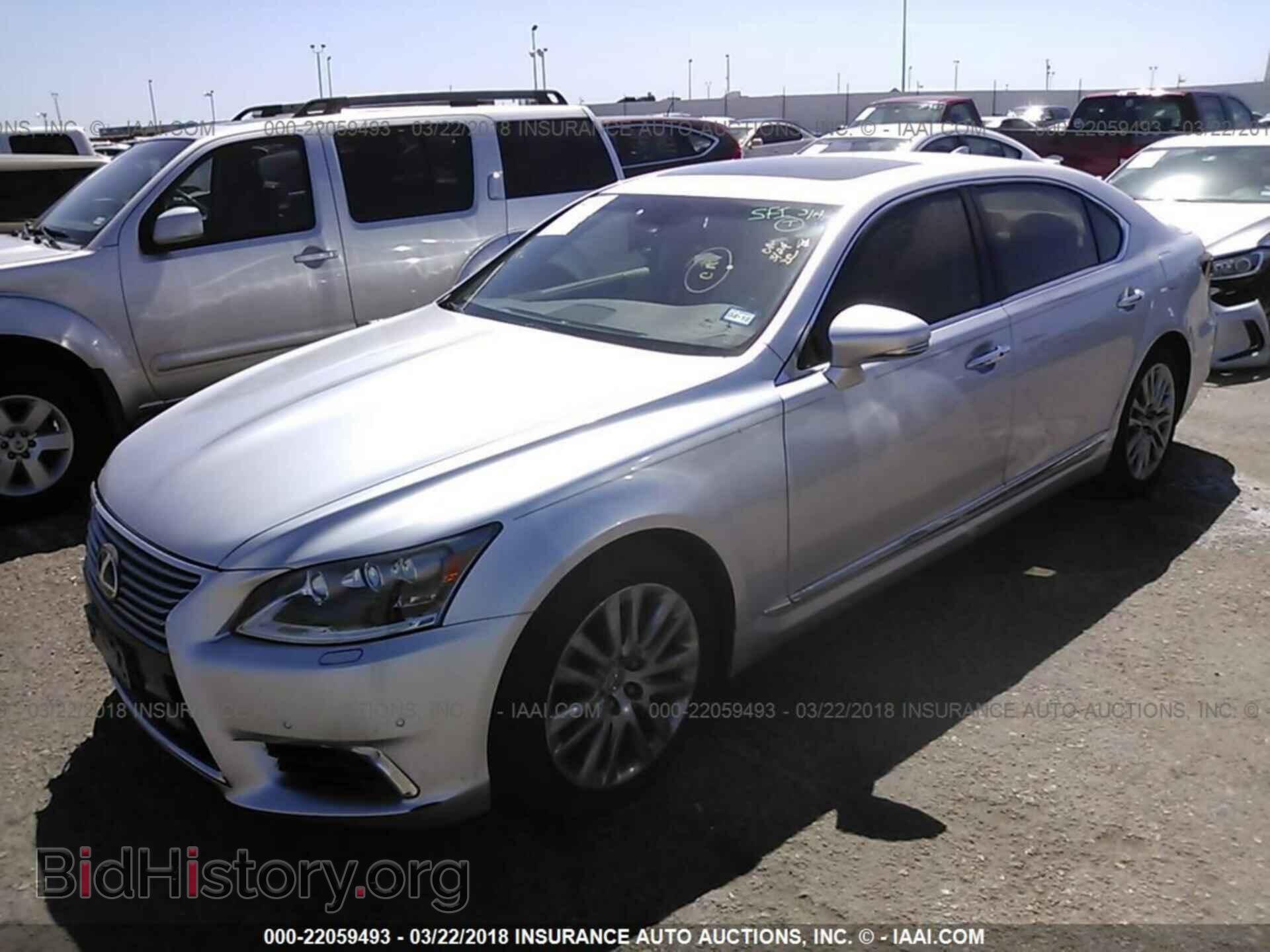 2014 Lexus Ls - VIN: JTHGL5EF7E5051813 - Photo 2