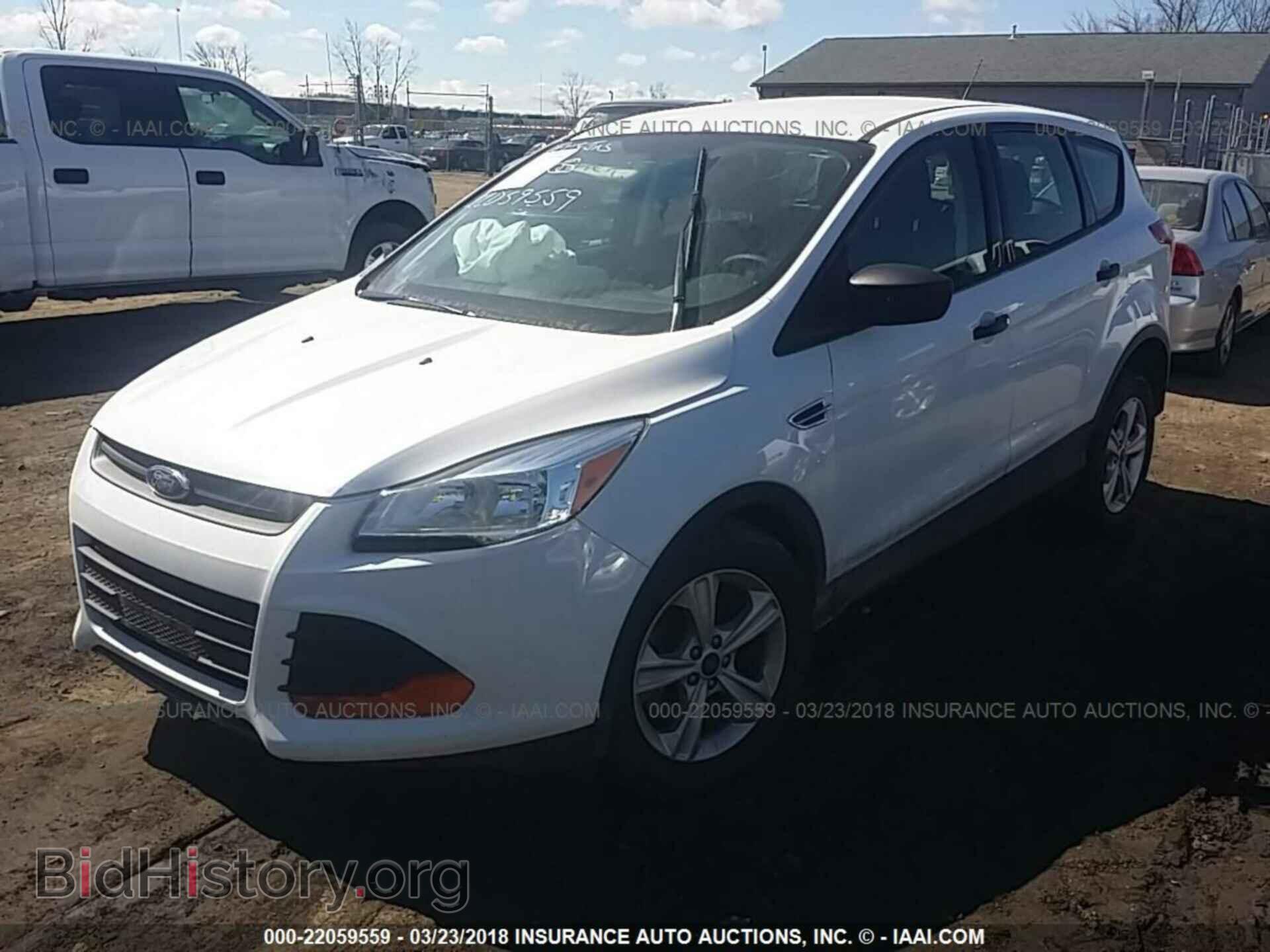 2014 Ford Escape - VIN: 1FMCU0F70EUE49678 - Фото 2