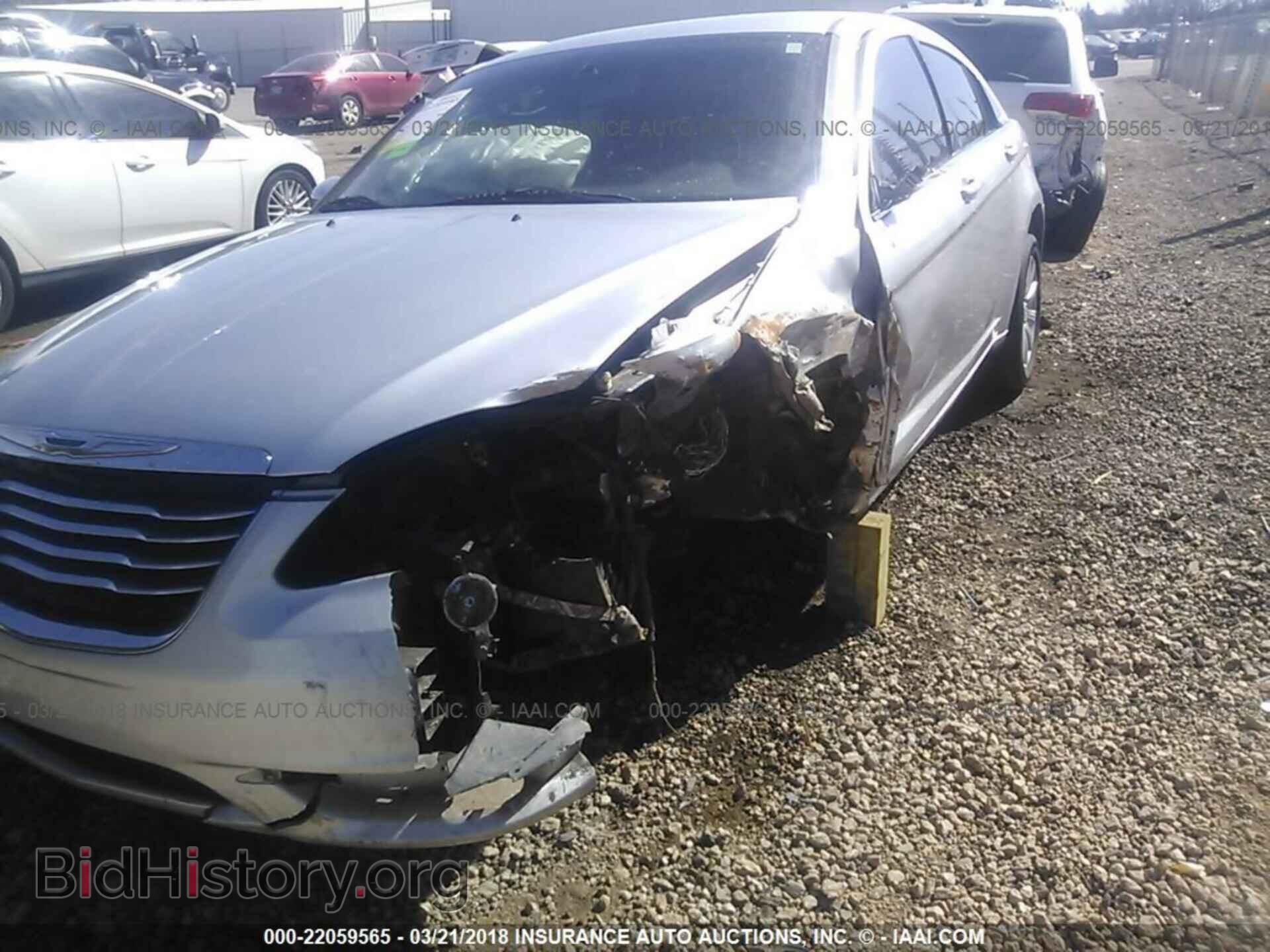 2011 Chrysler 200 - VIN: 1C3BC1FG8BN503070 - Photo 6
