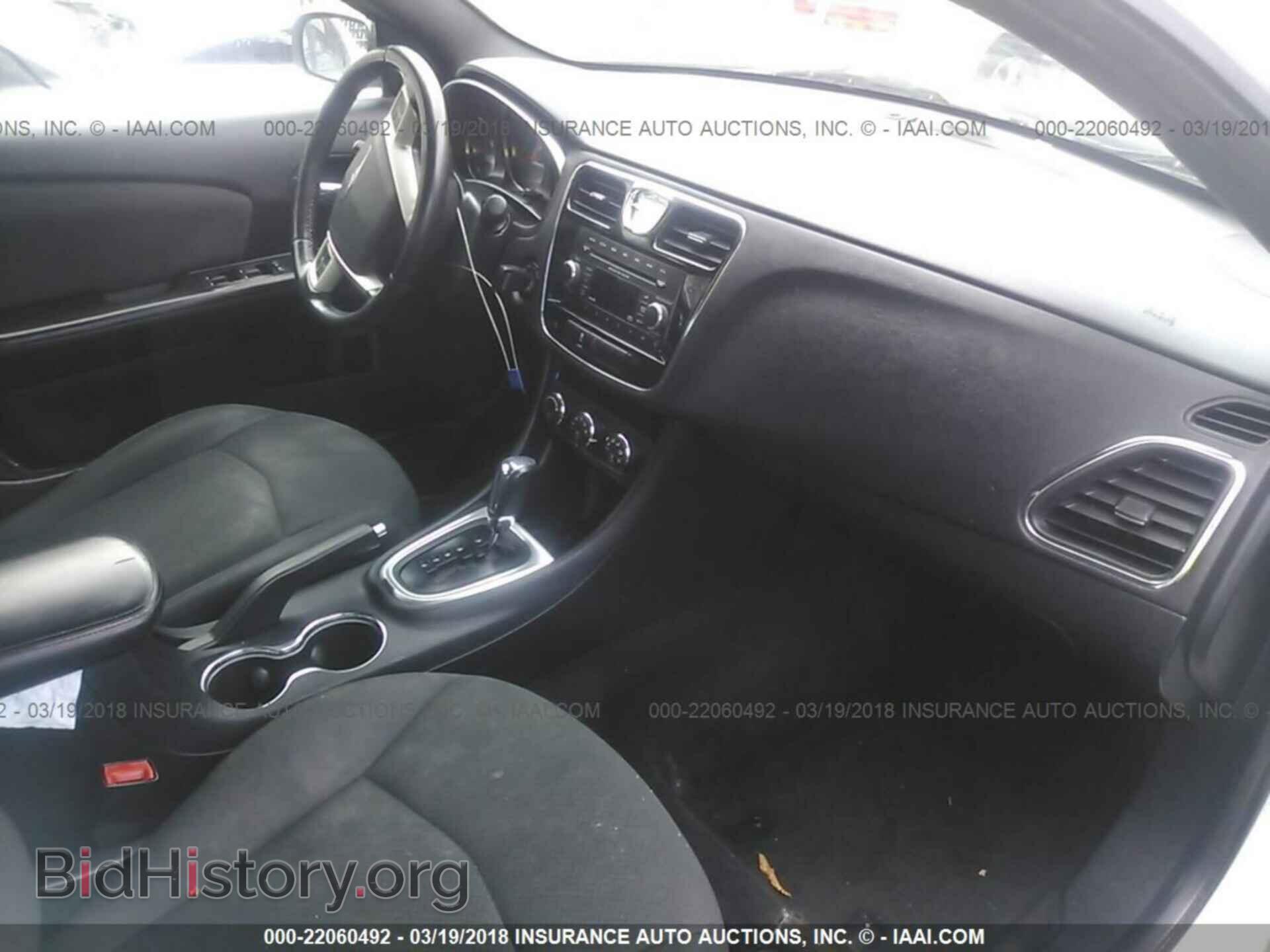 2012 Chrysler 200 - VIN: 1C3CCBBBXCN170568 - Фото 5