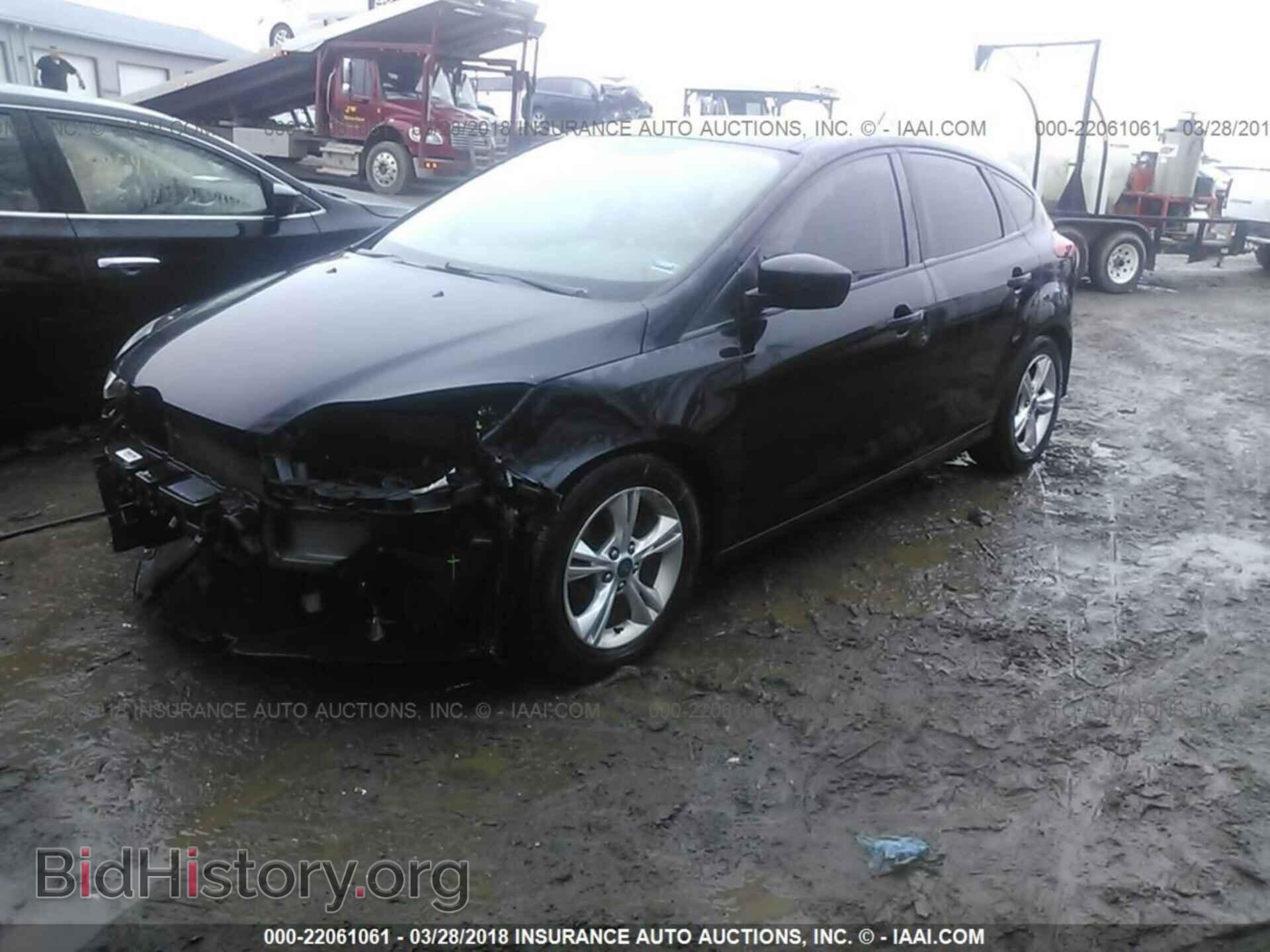 2012 Ford Focus - VIN: 1FAHP3K2XCL139642 - Фото 2