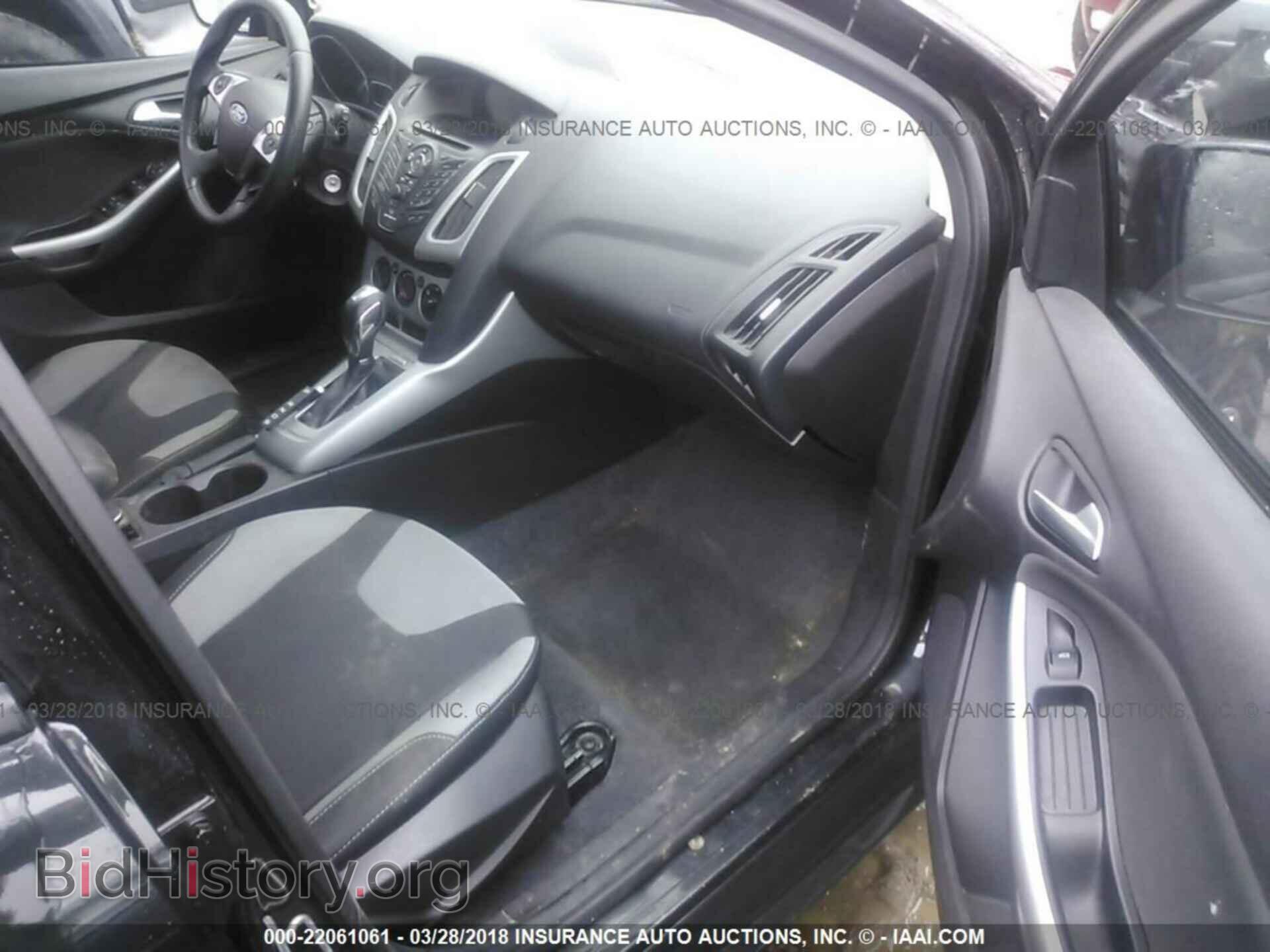 2012 Ford Focus - VIN: 1FAHP3K2XCL139642 - Фото 5