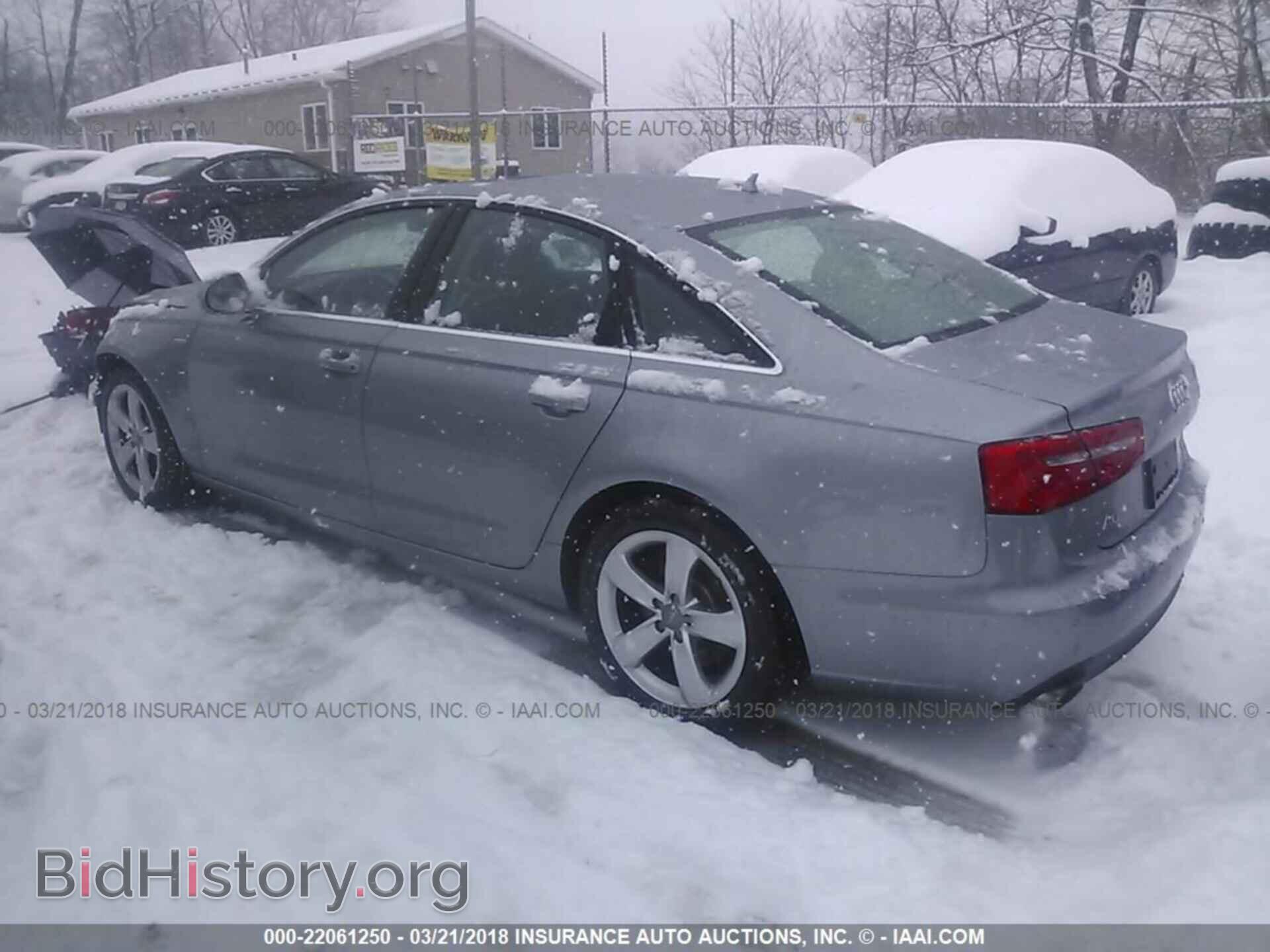 2012 Audi A6 - VIN: WAUGGAFC7CN155666 - Фото 3