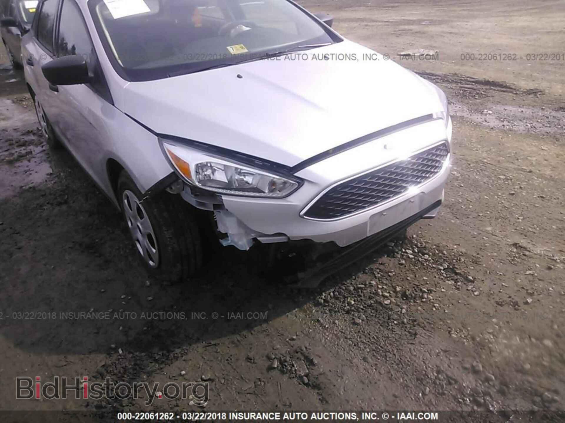 2016 Ford Focus - VIN: 1FADP3E26GL350403 - Фото 6