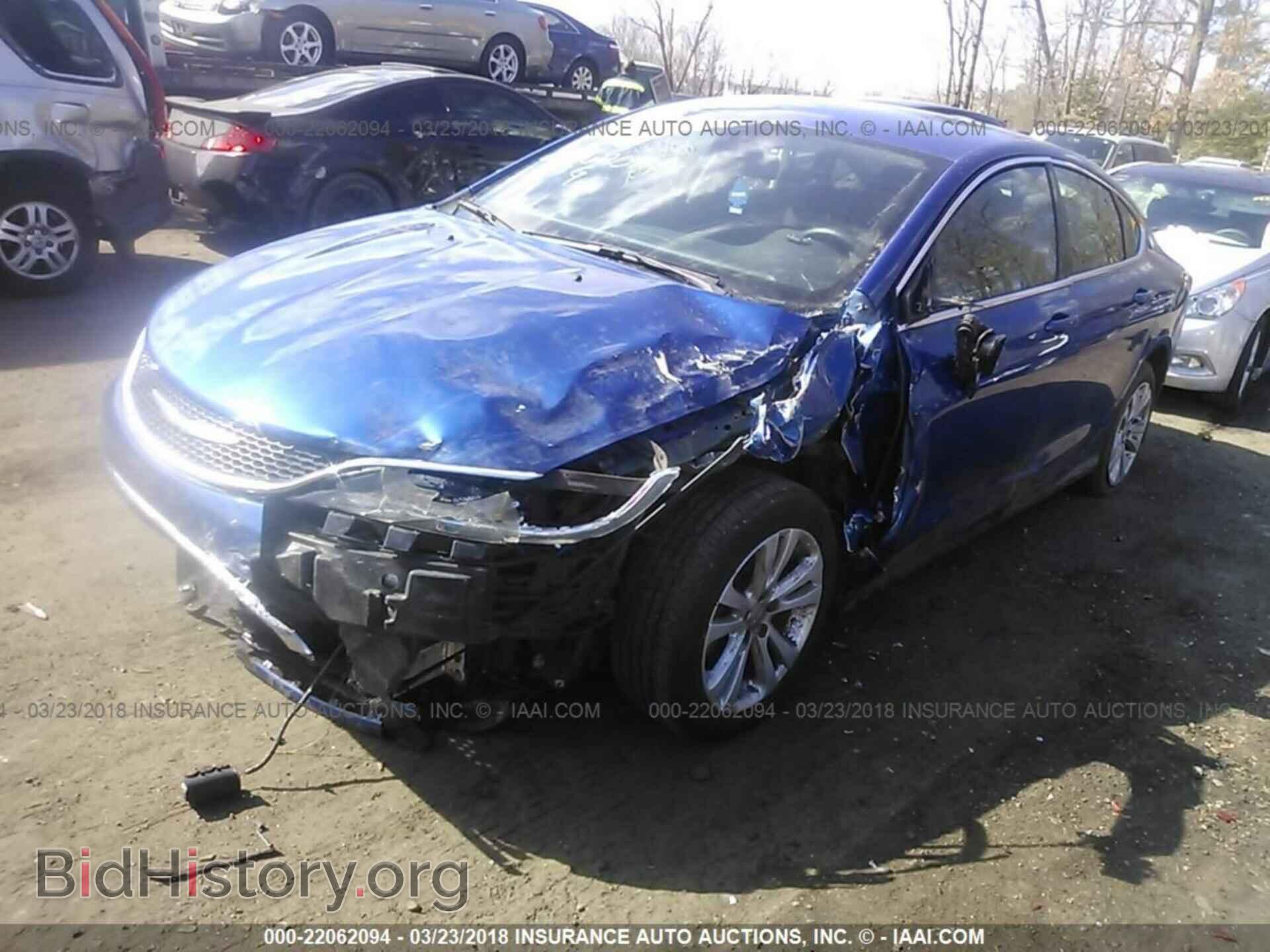 2016 Chrysler 200 - VIN: 1C3CCCAB8GN103108 - Photo 2