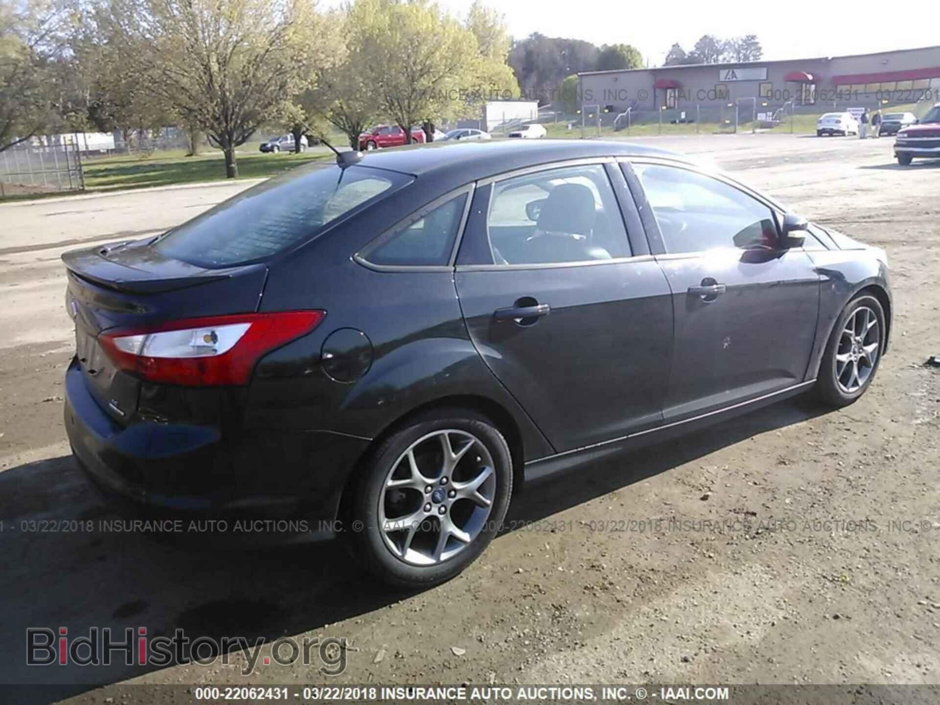 2014 Ford Focus - VIN: 1FADP3F25EL222150 - Фото 4