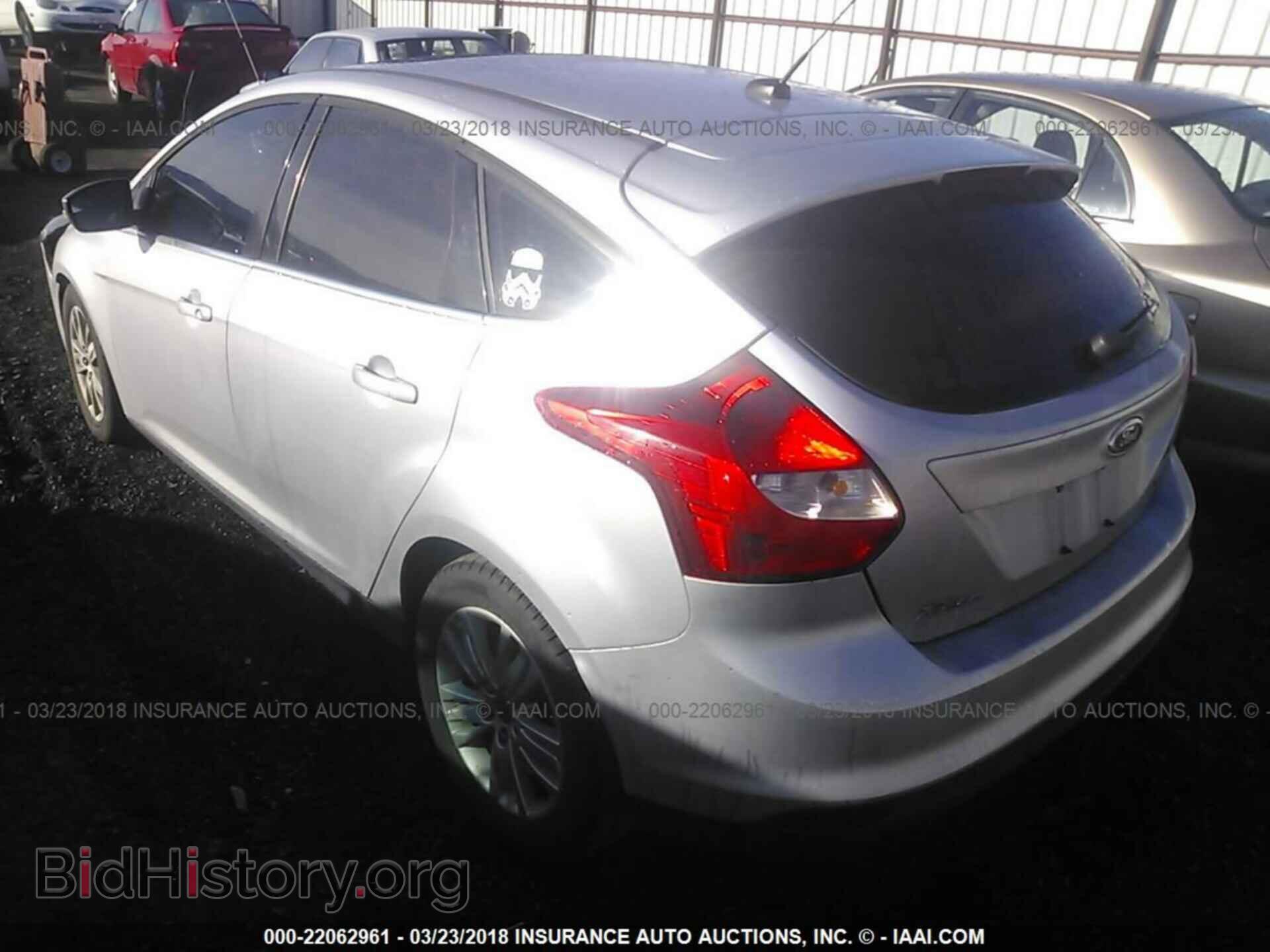 2012 Ford Focus - VIN: 1FAHP3M23CL190199 - Photo 3