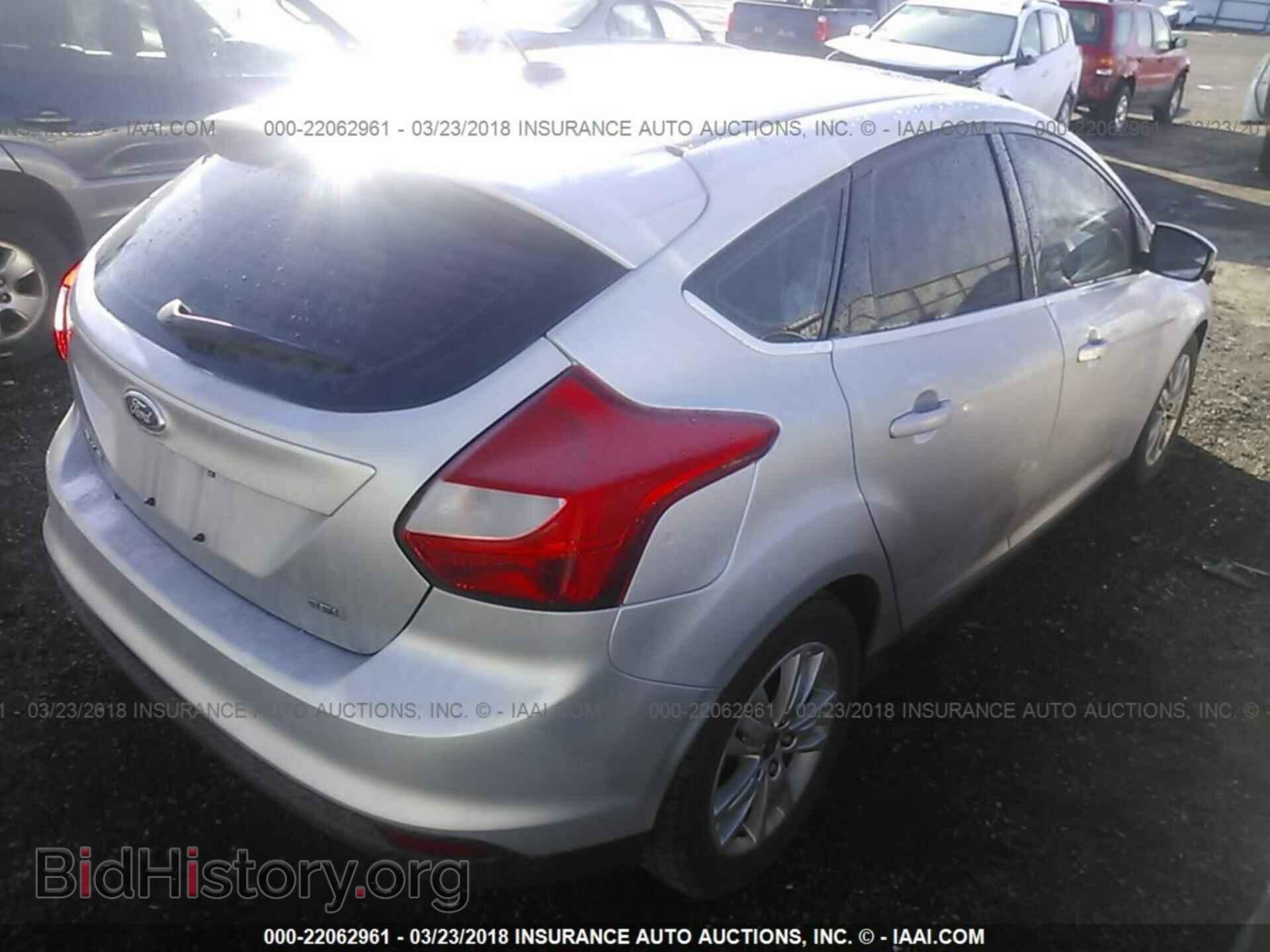 2012 Ford Focus - VIN: 1FAHP3M23CL190199 - Photo 4