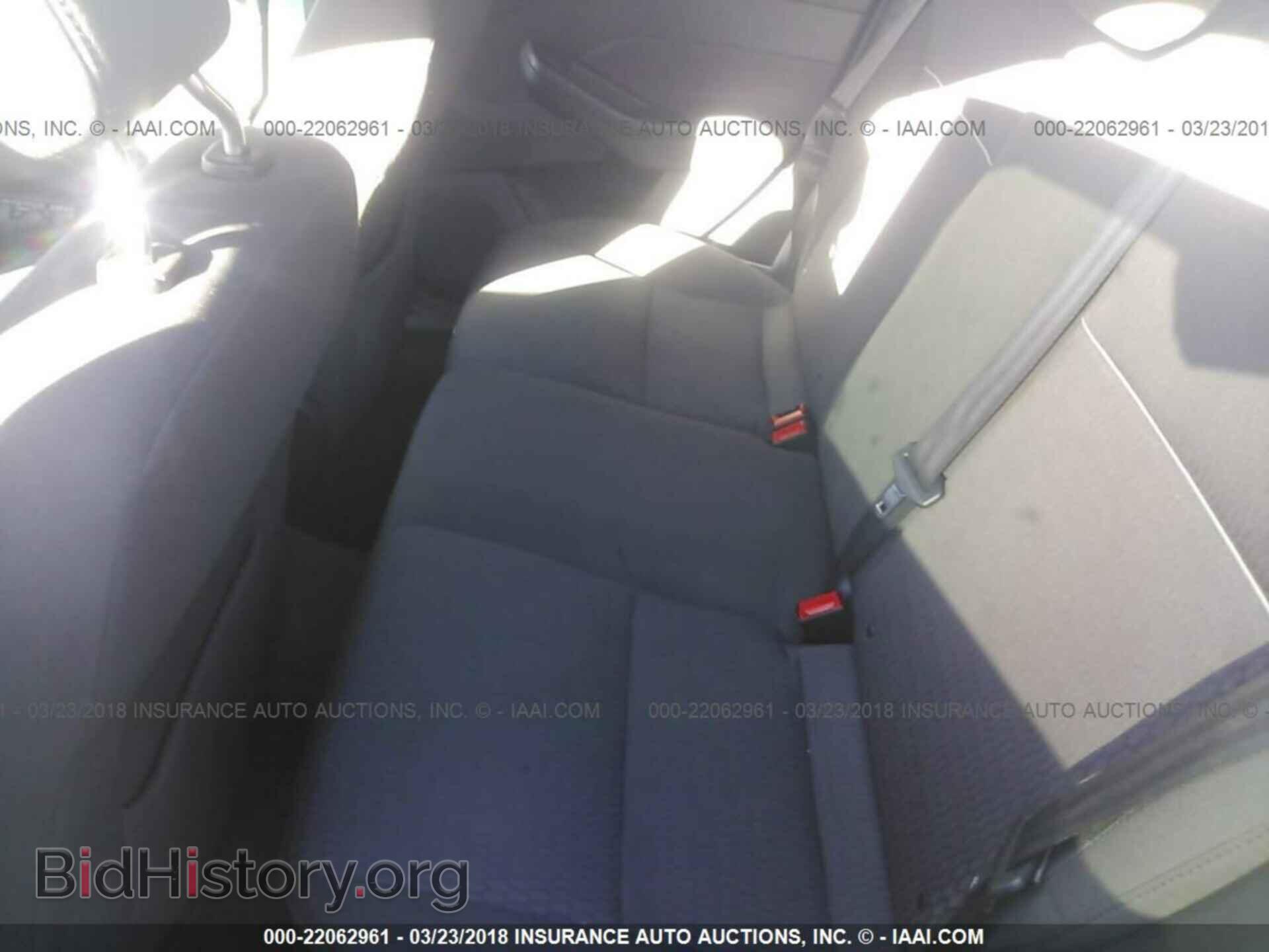 2012 Ford Focus - VIN: 1FAHP3M23CL190199 - Photo 8
