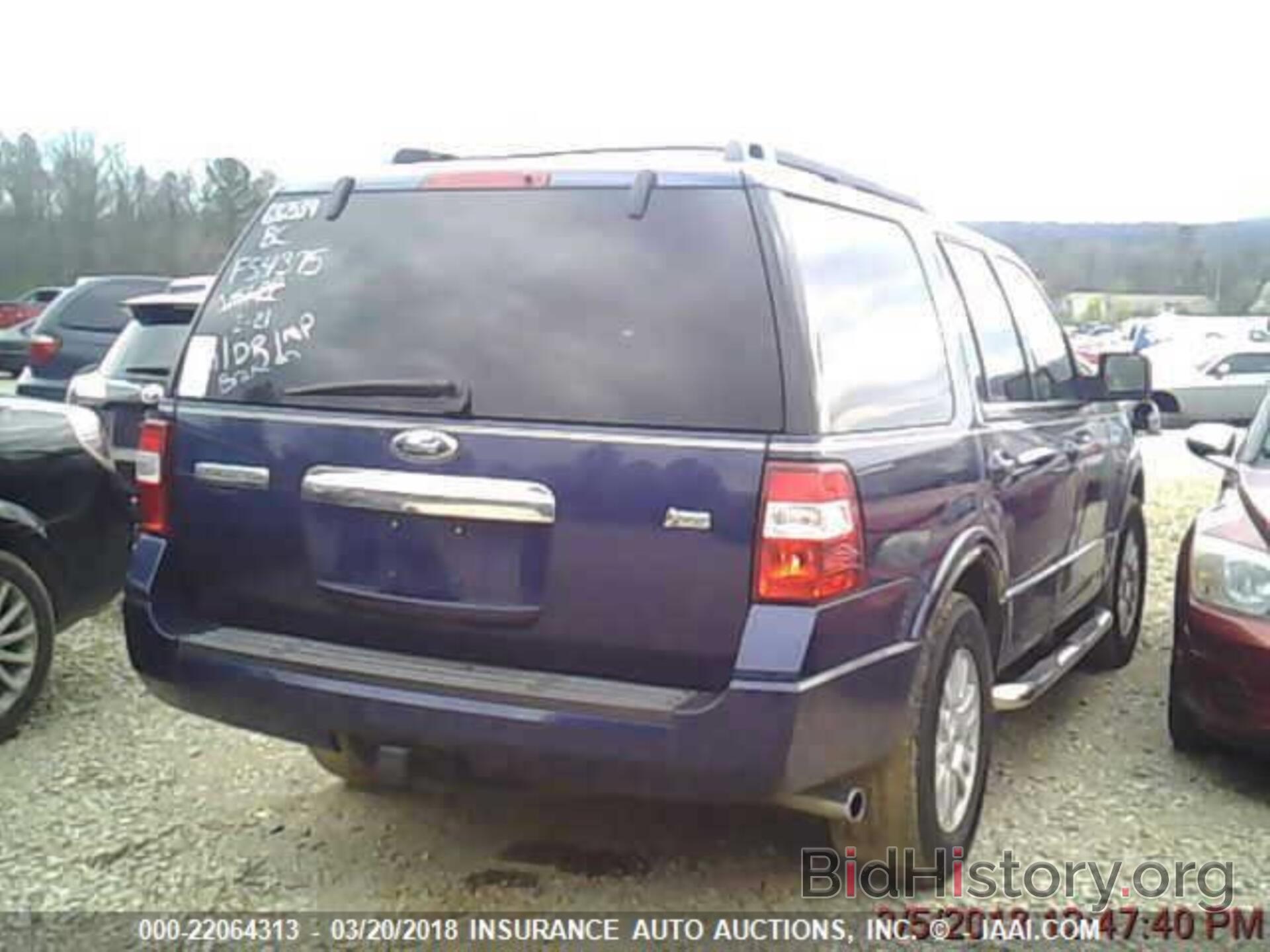Photo 1FMJU1H55BEF54375 - Ford Expedition 2011