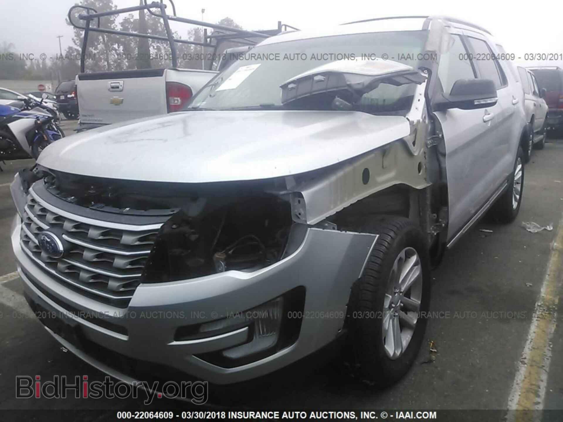 2017 Ford Explorer - VIN: 1FM5K7DH0HGA12012 - Photo 2