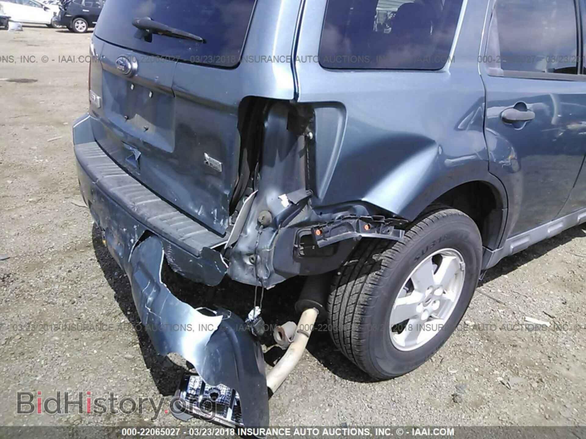 2011 Ford Escape - VIN: 1FMCU0DG9BKA27841 - Фото 6
