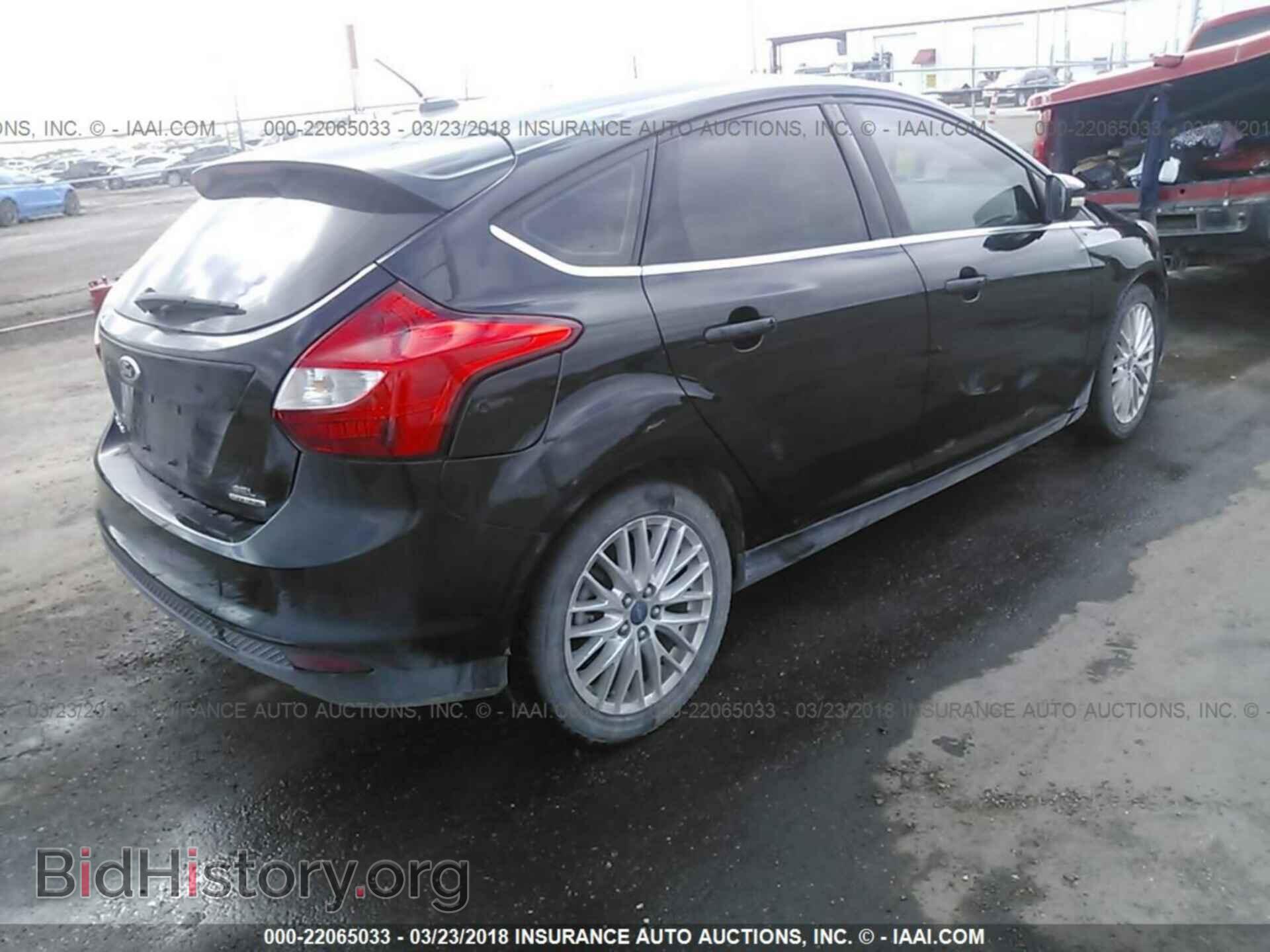 2012 Ford Focus - VIN: 1FAHP3M25CL415075 - Фото 4
