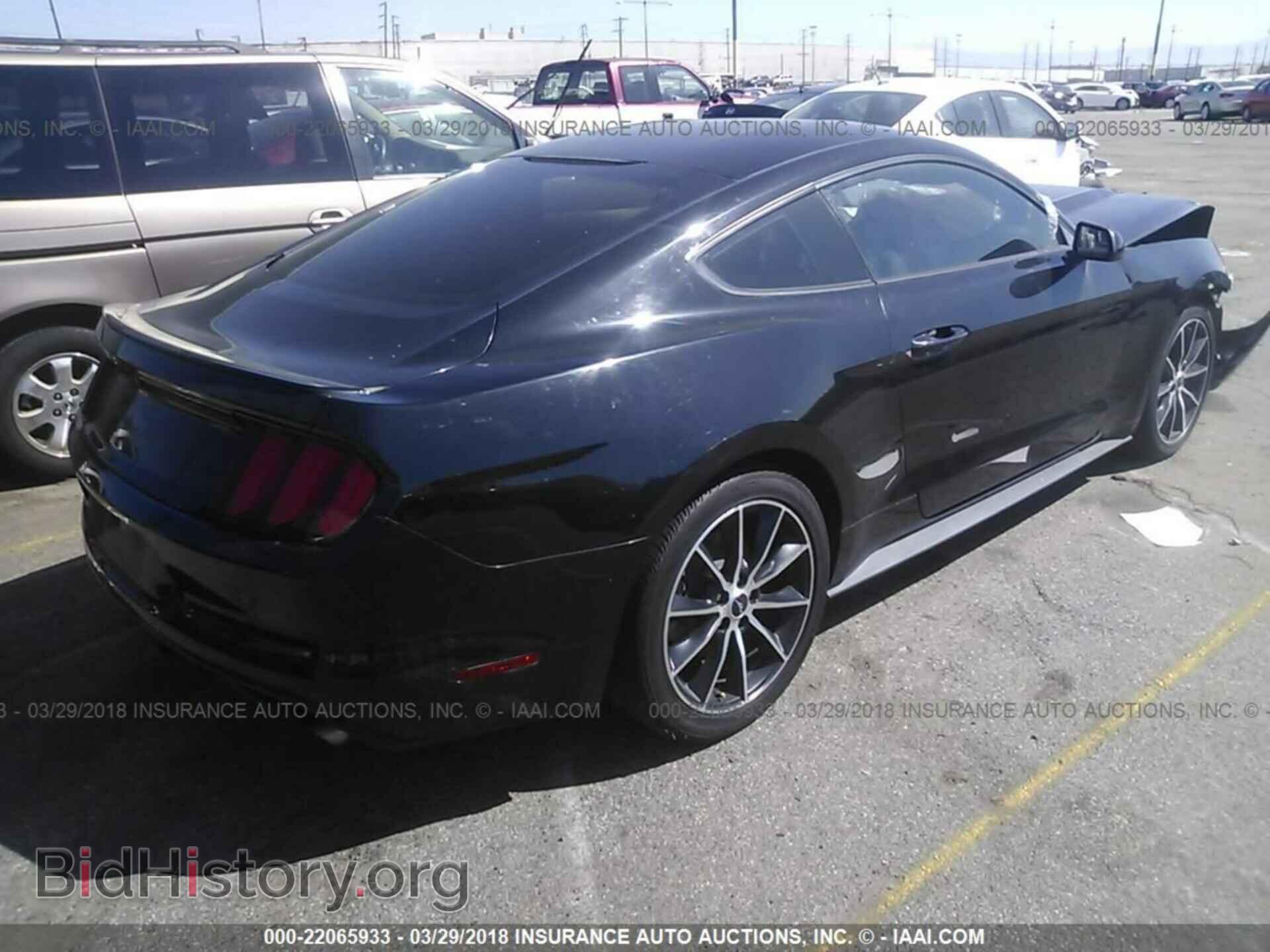 2015 Ford Mustang - VIN: 1FA6P8TH2F5351418 - Фото 4