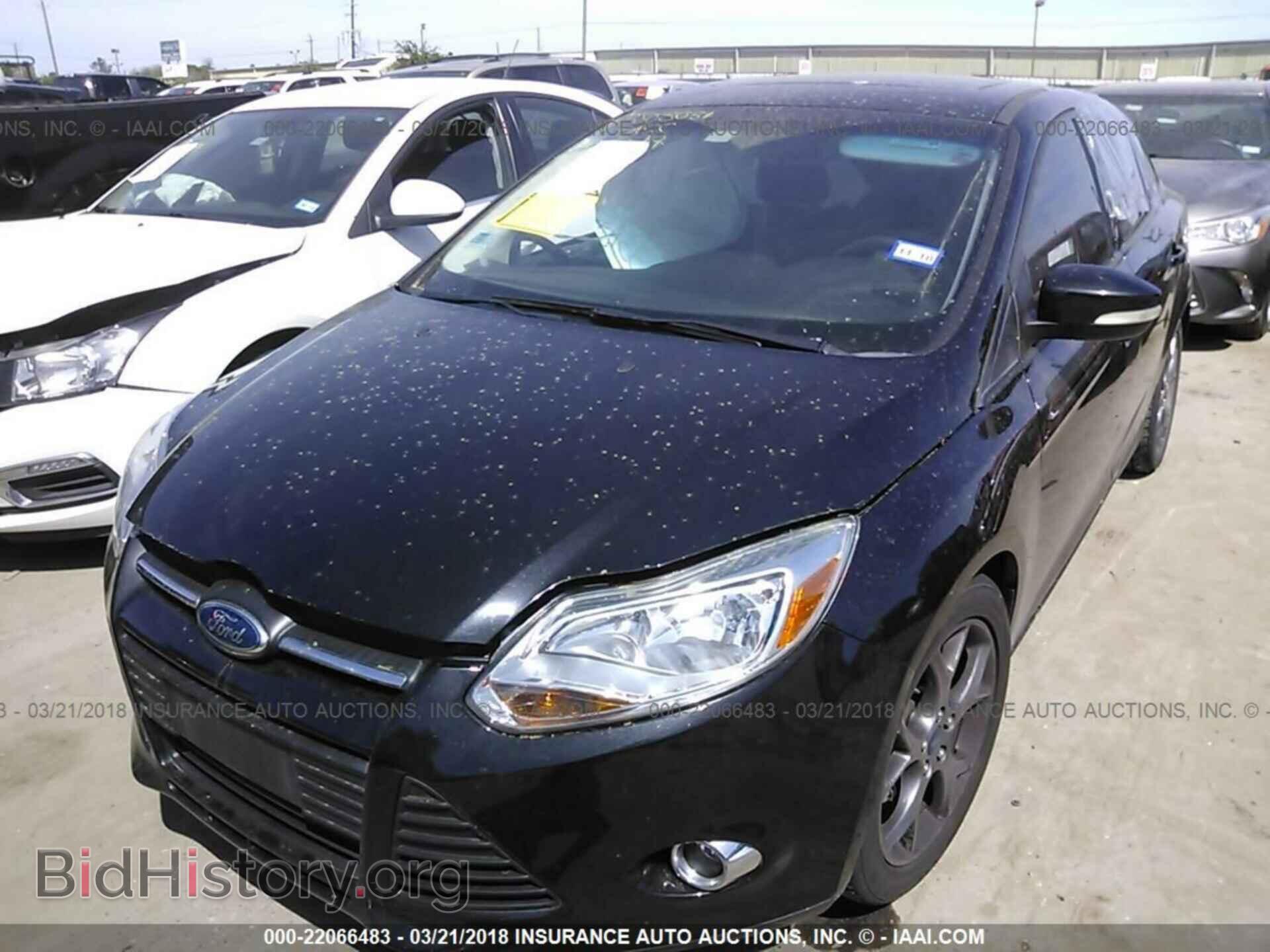 2013 Ford Focus - VIN: 1FADP3F29DL337073 - Photo 2