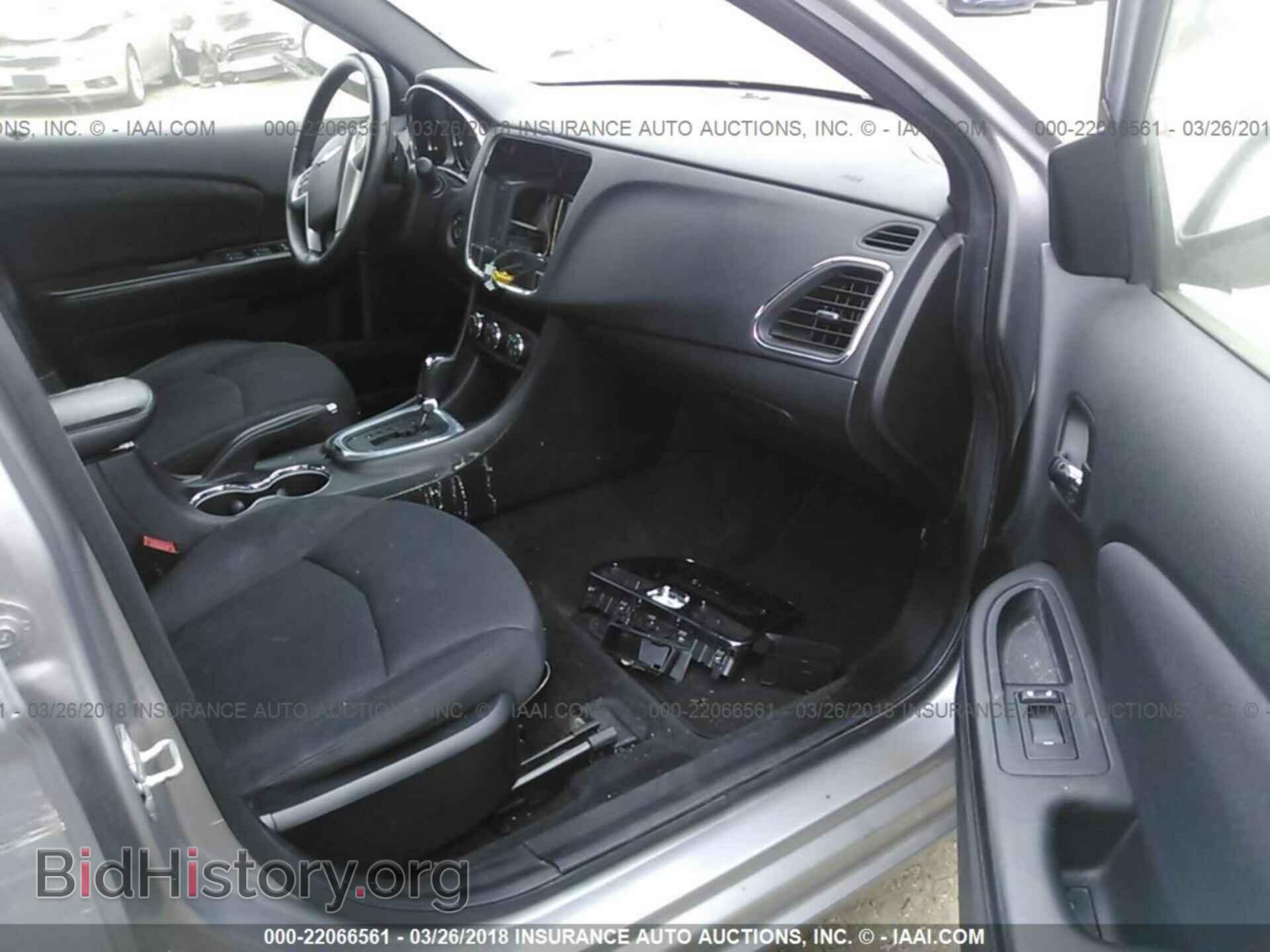 2013 Chrysler 200 - VIN: 1C3CCBBB4DN690184 - Фото 5