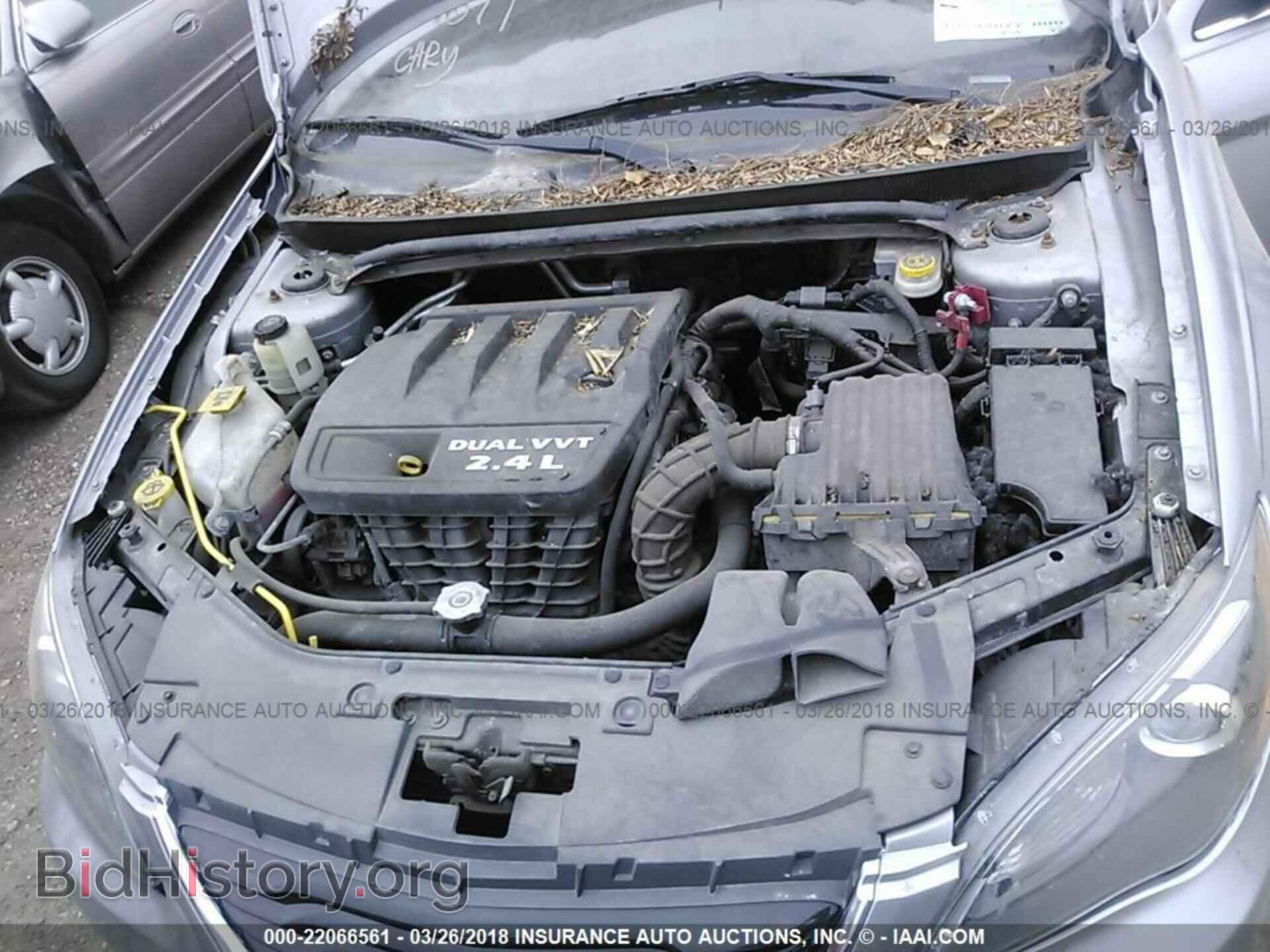 2013 Chrysler 200 - VIN: 1C3CCBBB4DN690184 - Фото 10