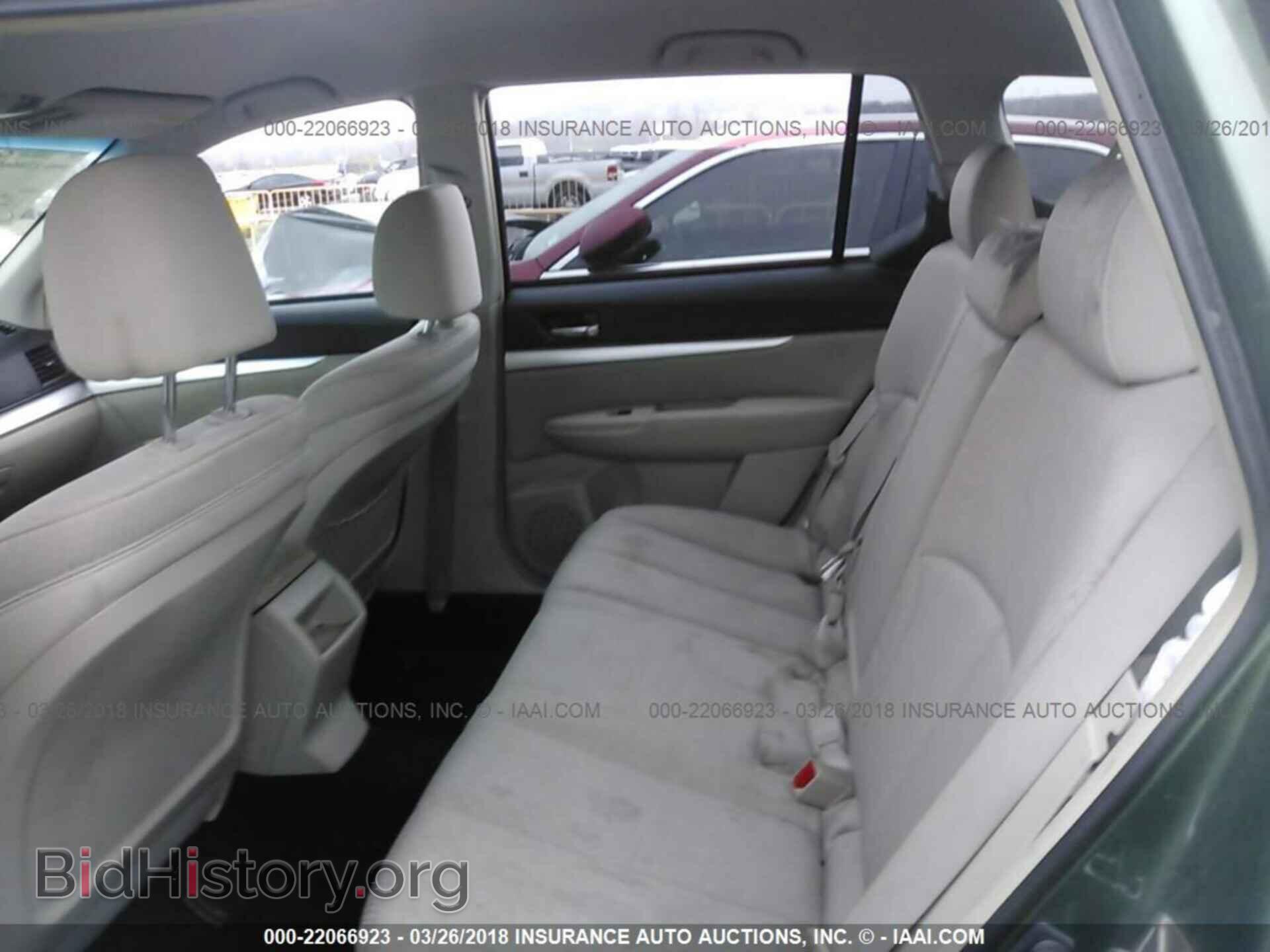 2011 Subaru Outback - VIN: 4S4BRCCC4B3369866 - Фото 8