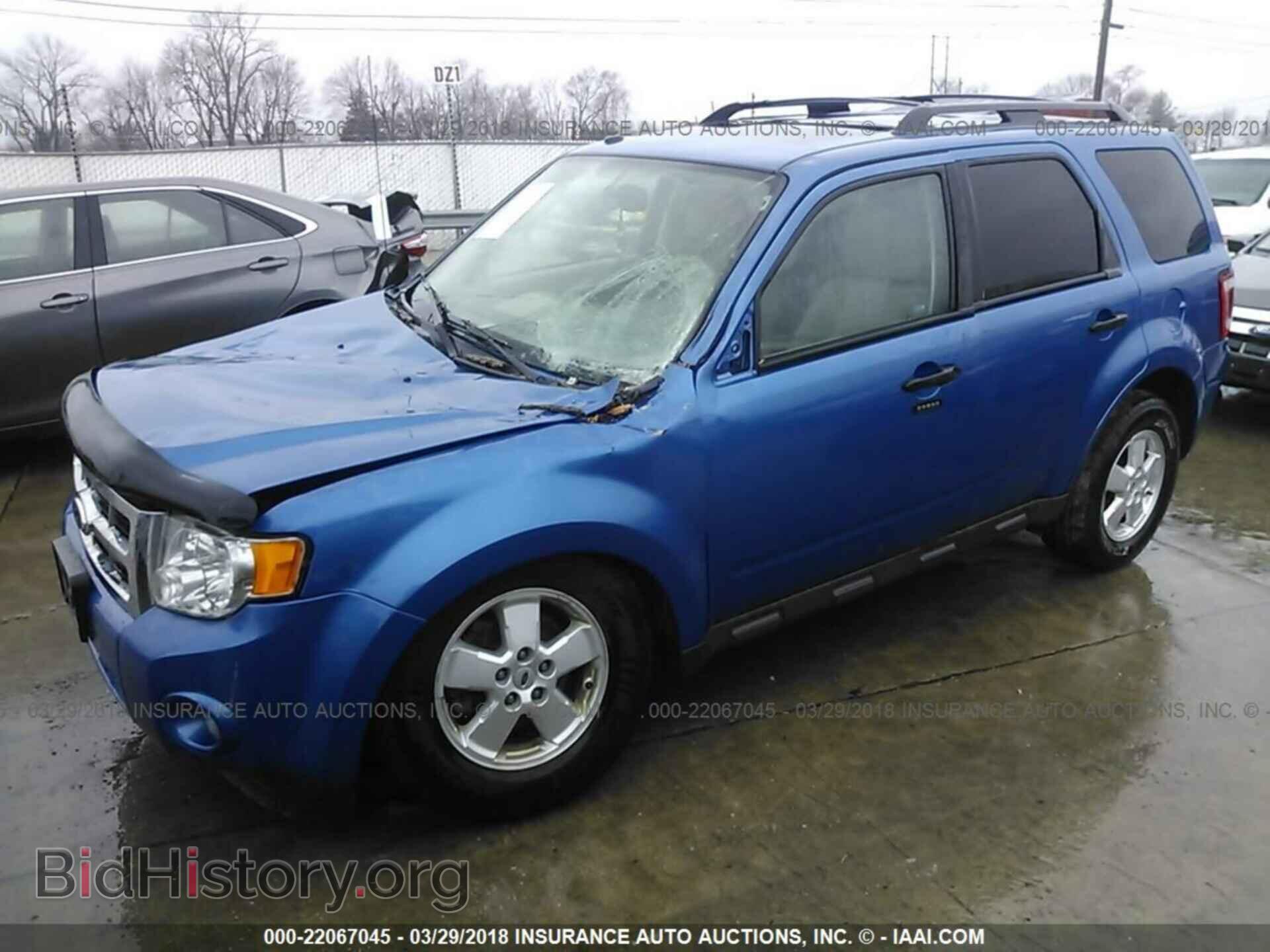 2012 Ford Escape - VIN: 1FMCU9D78CKB54330 - Photo 2