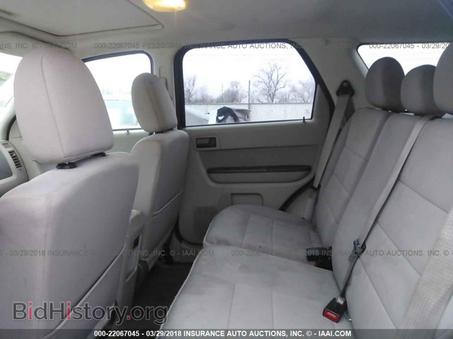 2012 Ford Escape - VIN: 1FMCU9D78CKB54330 - Photo 8