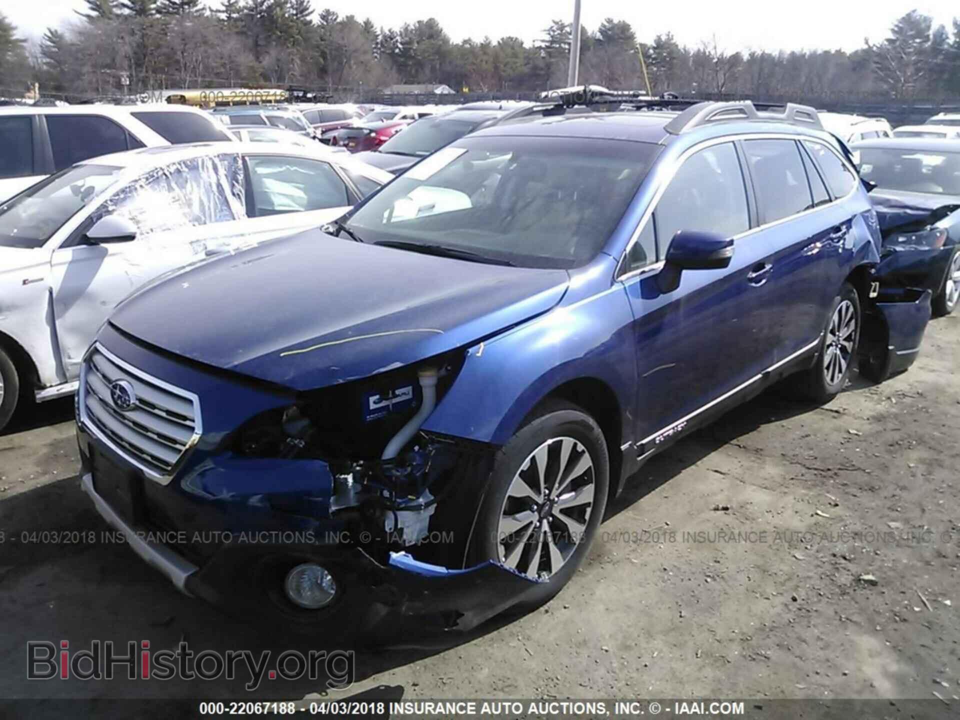 2016 Subaru Outback - VIN: 4S4BSALC6G3240060 - Photo 2