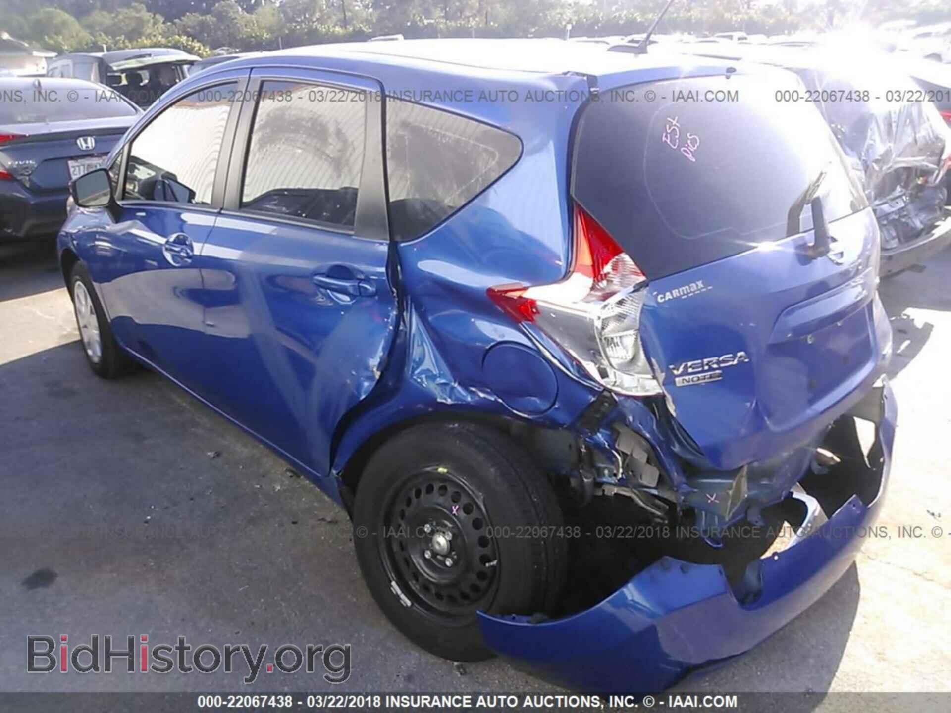 2016 Nissan Versa note - VIN: 3N1CE2CP2GL366125 - Photo 3