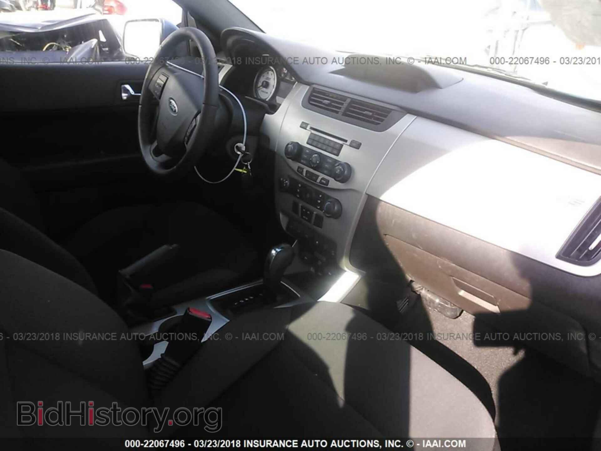 2011 Ford Focus - VIN: 1FAHP3GN5BW151648 - Фото 5