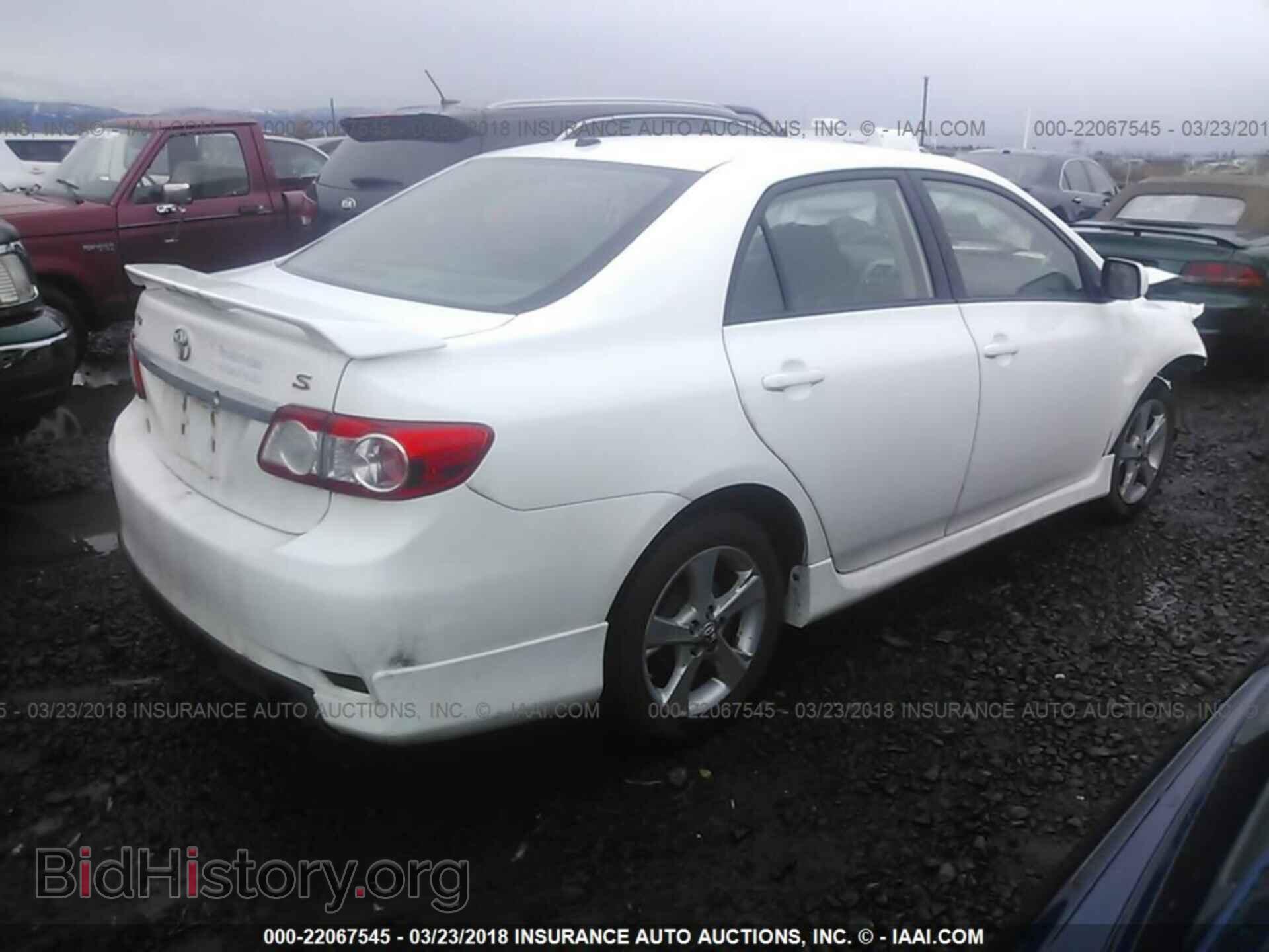 2011 Toyota Corolla - VIN: 2T1BU4EEXBC600042 - Photo 4