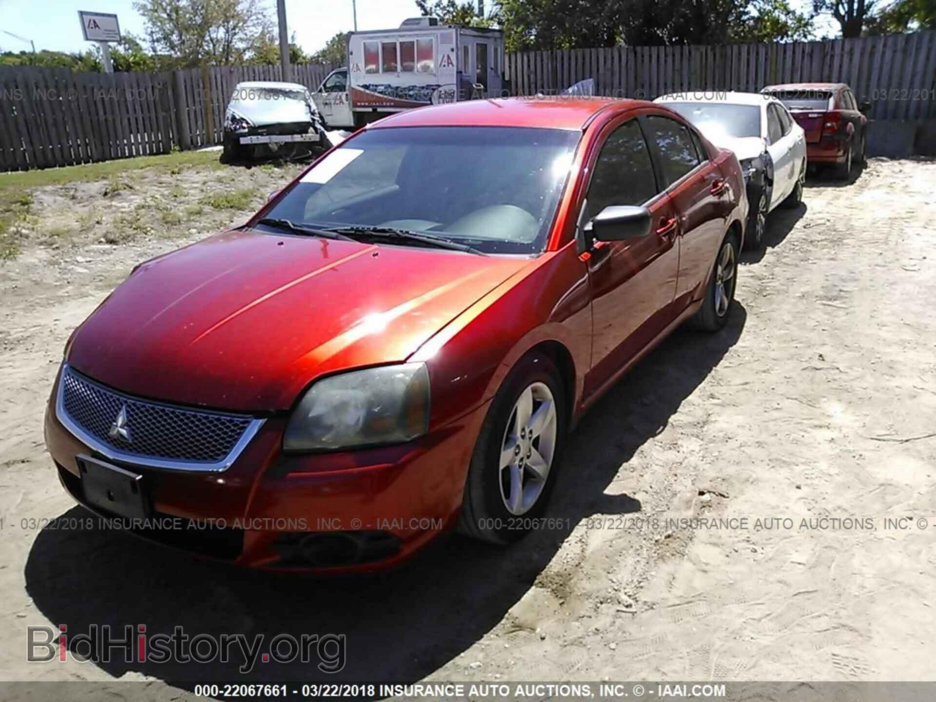 2011 Mitsubishi Galant - VIN: 4A32B3FFXBE013440 - Фото 2