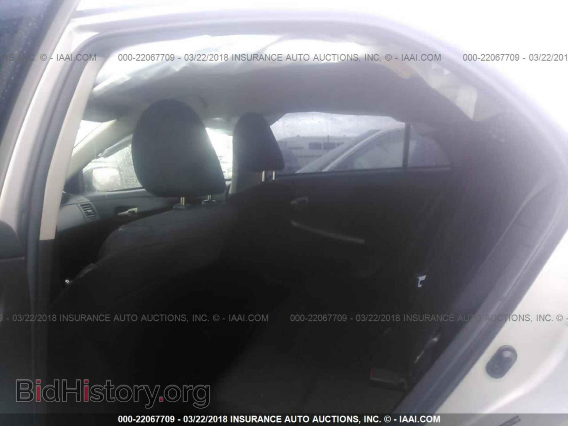 2011 Toyota Corolla - VIN: 2T1BU4EEXBC593836 - Фото 8