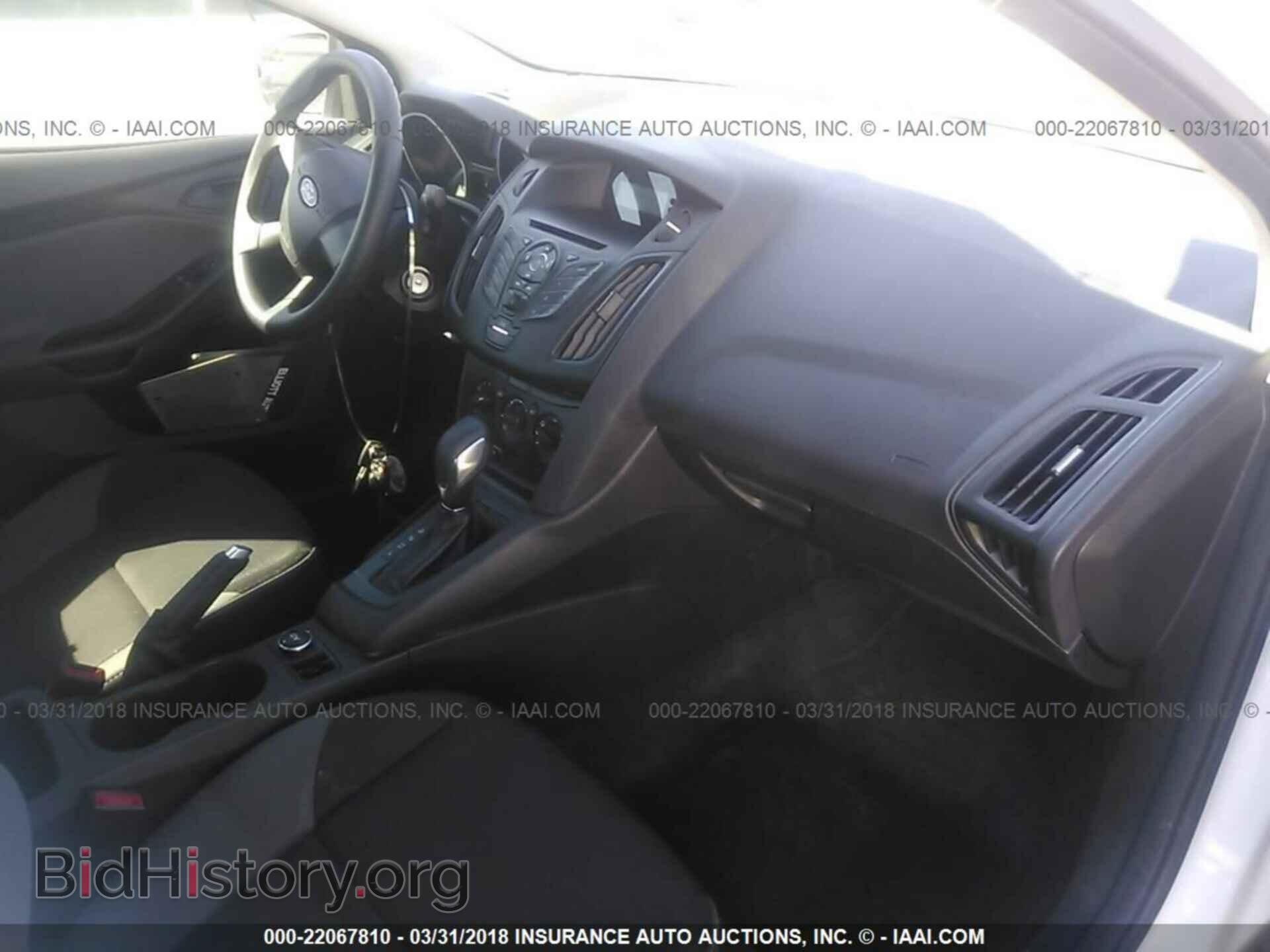2012 Ford Focus - VIN: 1FAHP3E20CL449990 - Фото 5