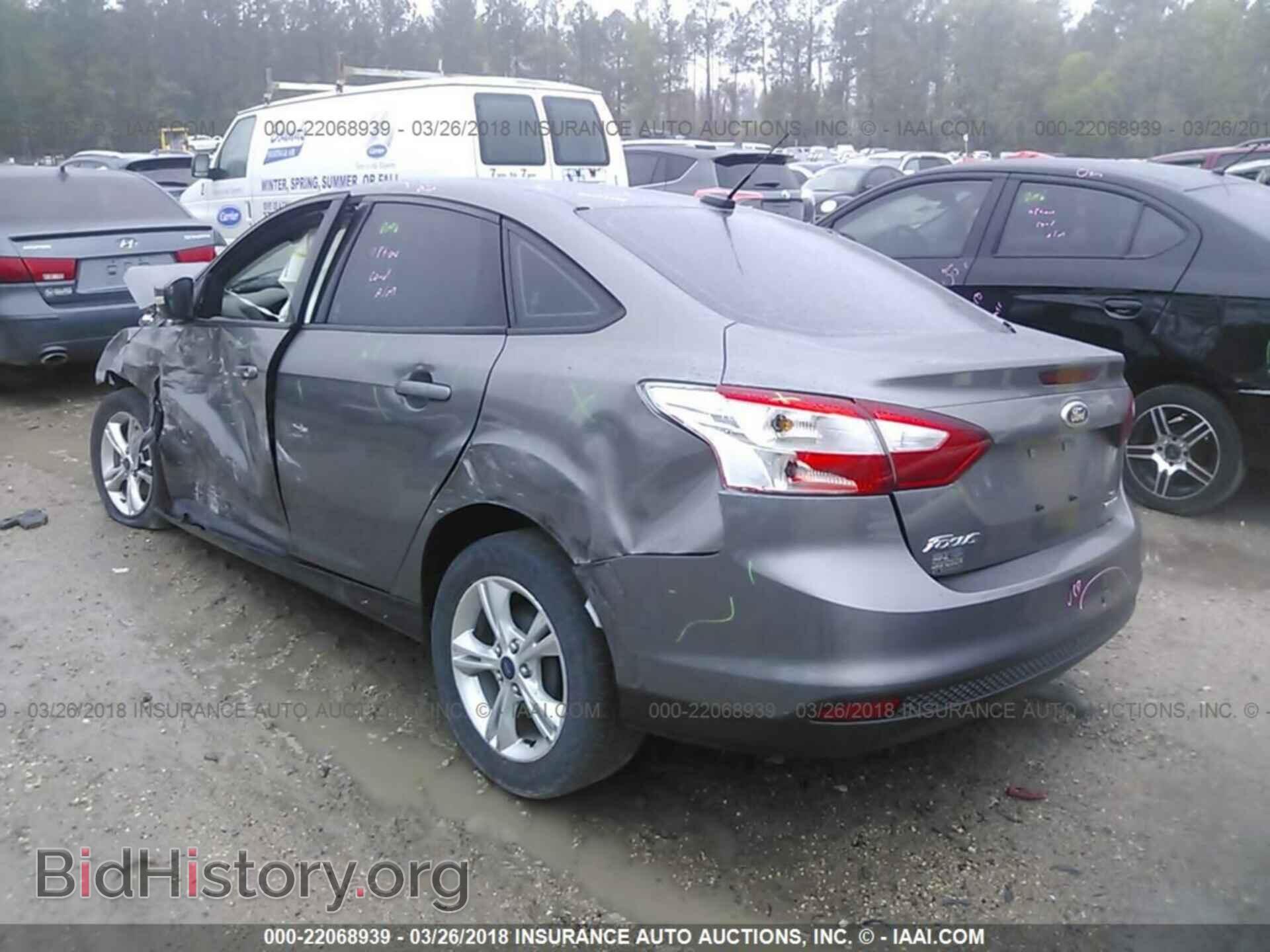 2014 Ford Focus - VIN: 1FADP3F29EL298230 - Фото 3