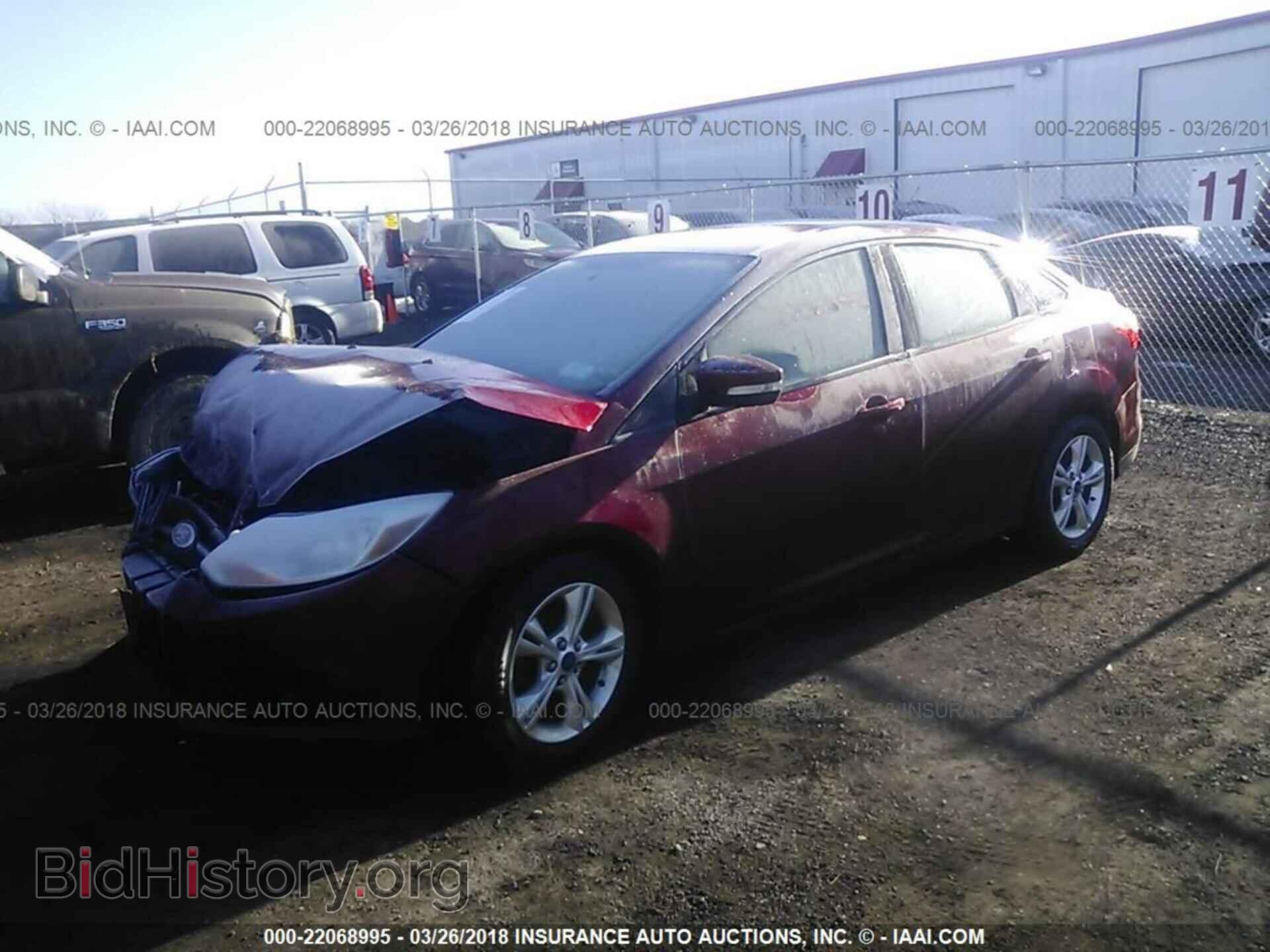 2014 Ford Focus - VIN: 1FADP3F22EL193187 - Фото 2