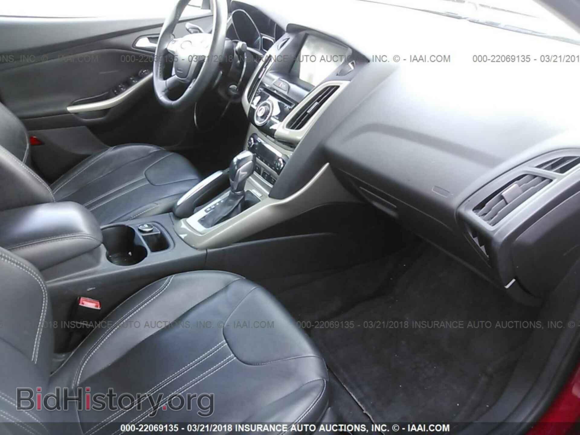 2012 Ford Focus - VIN: 1FAHP3H24CL287440 - Photo 5
