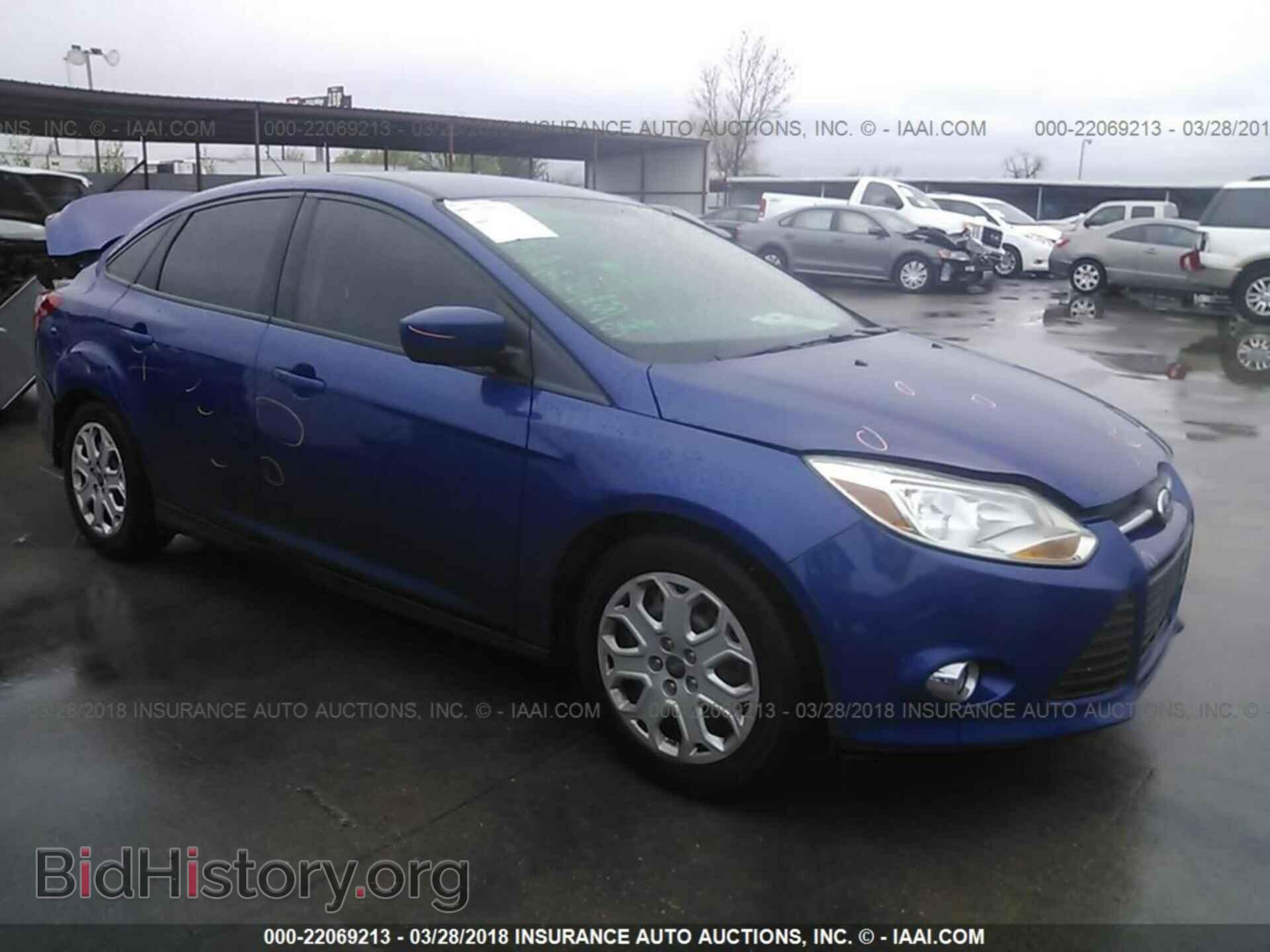 Photo 1FAHP3F28CL235487 - Ford Focus 2012