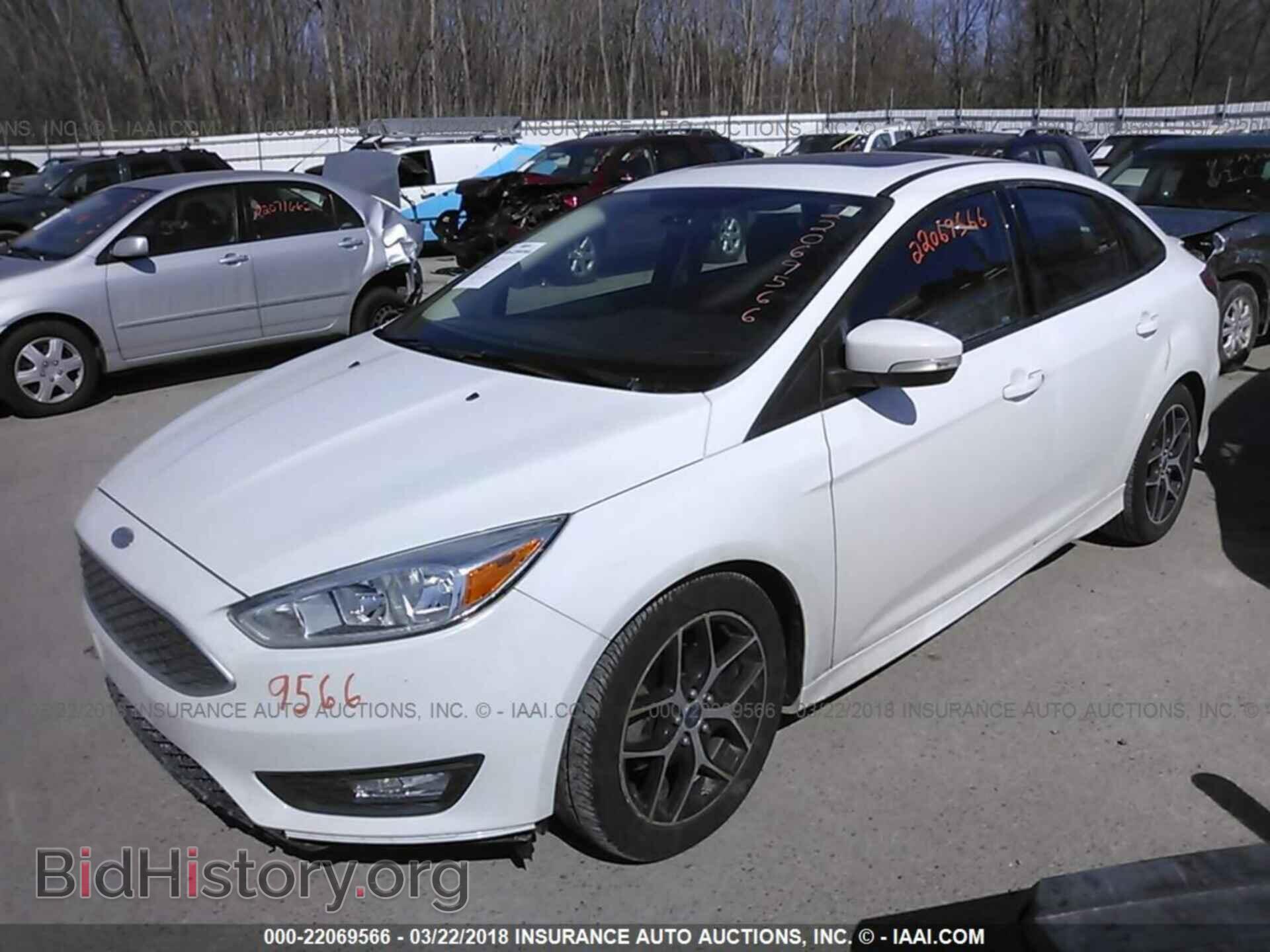 2015 Ford Focus - VIN: 1FADP3FEXFL361234 - Photo 2