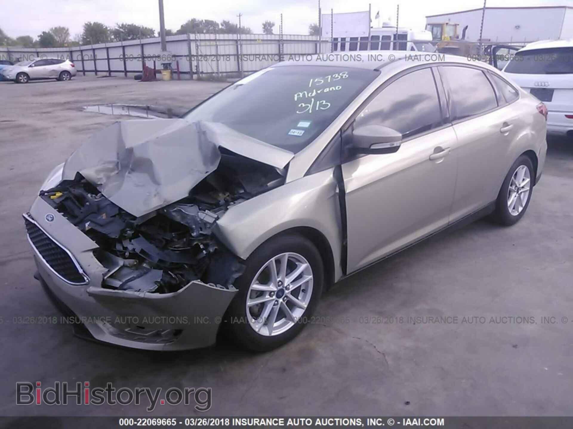 2015 Ford Focus - VIN: 1FADP3F25FL203681 - Фото 2