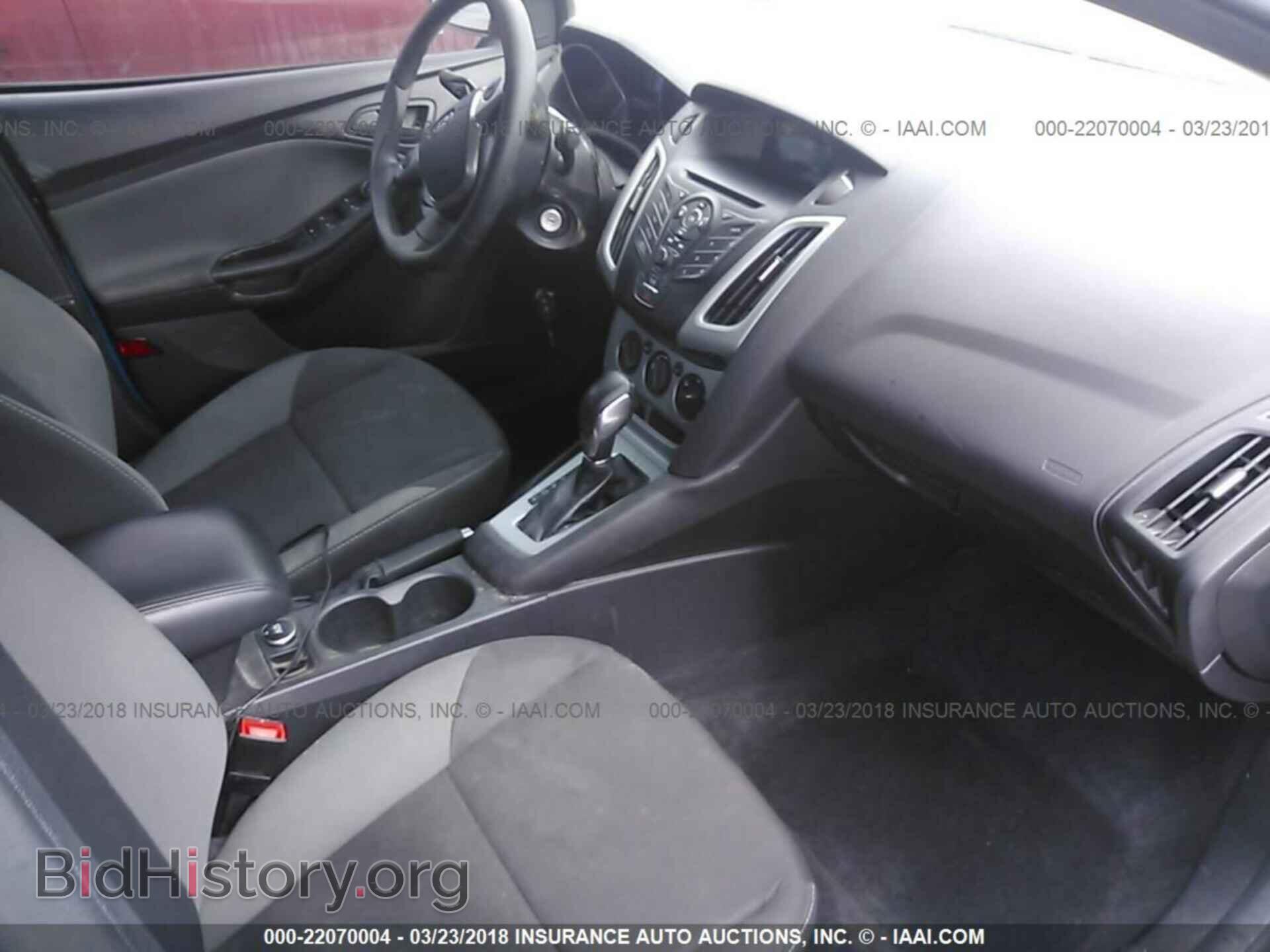 2012 Ford Focus - VIN: 1FAHP3F27CL409310 - Фото 5
