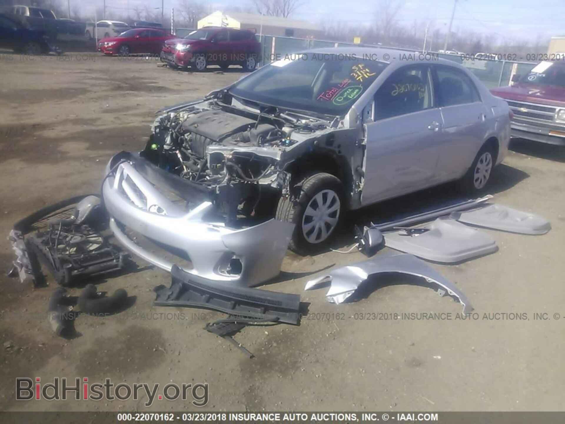 2011 Toyota Corolla - VIN: 2T1BU4EE8BC578932 - Фото 2