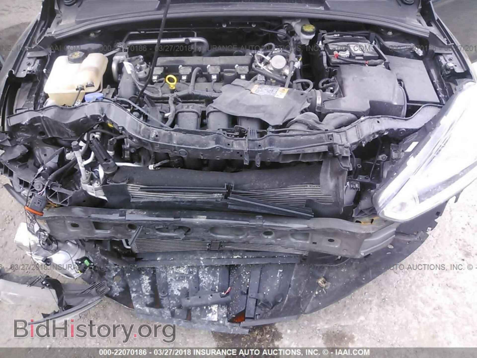 2016 Ford Focus - VIN: 1FADP3F22GL381226 - Photo 10