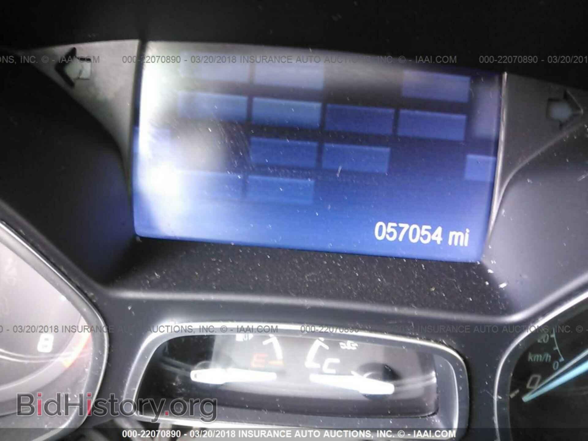 2014 Ford Focus - VIN: 1FADP3E22EL104378 - Photo 7