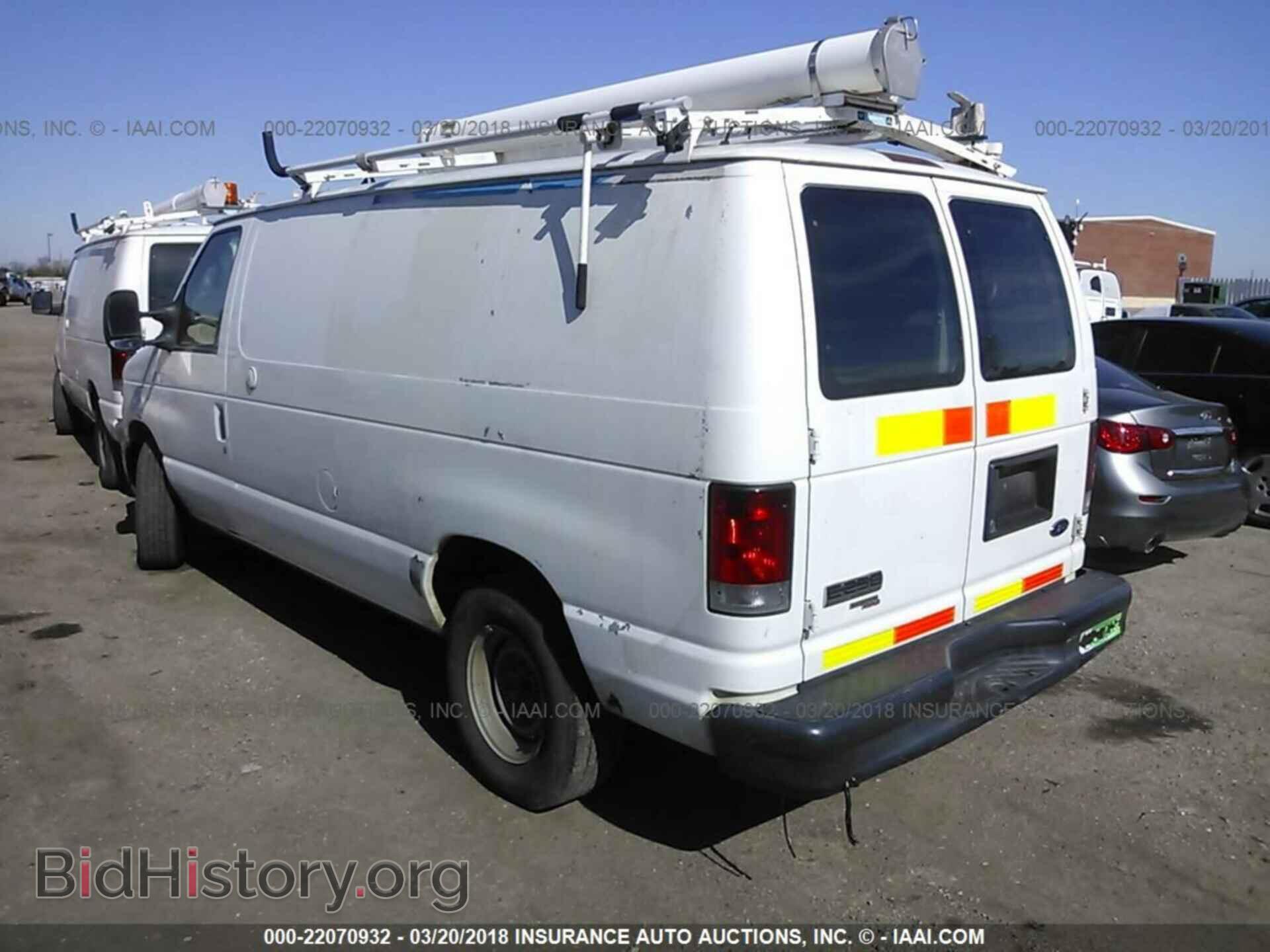 2011 Ford Econoline - VIN: 1FTNE2EL7BDA10333 - Photo 3